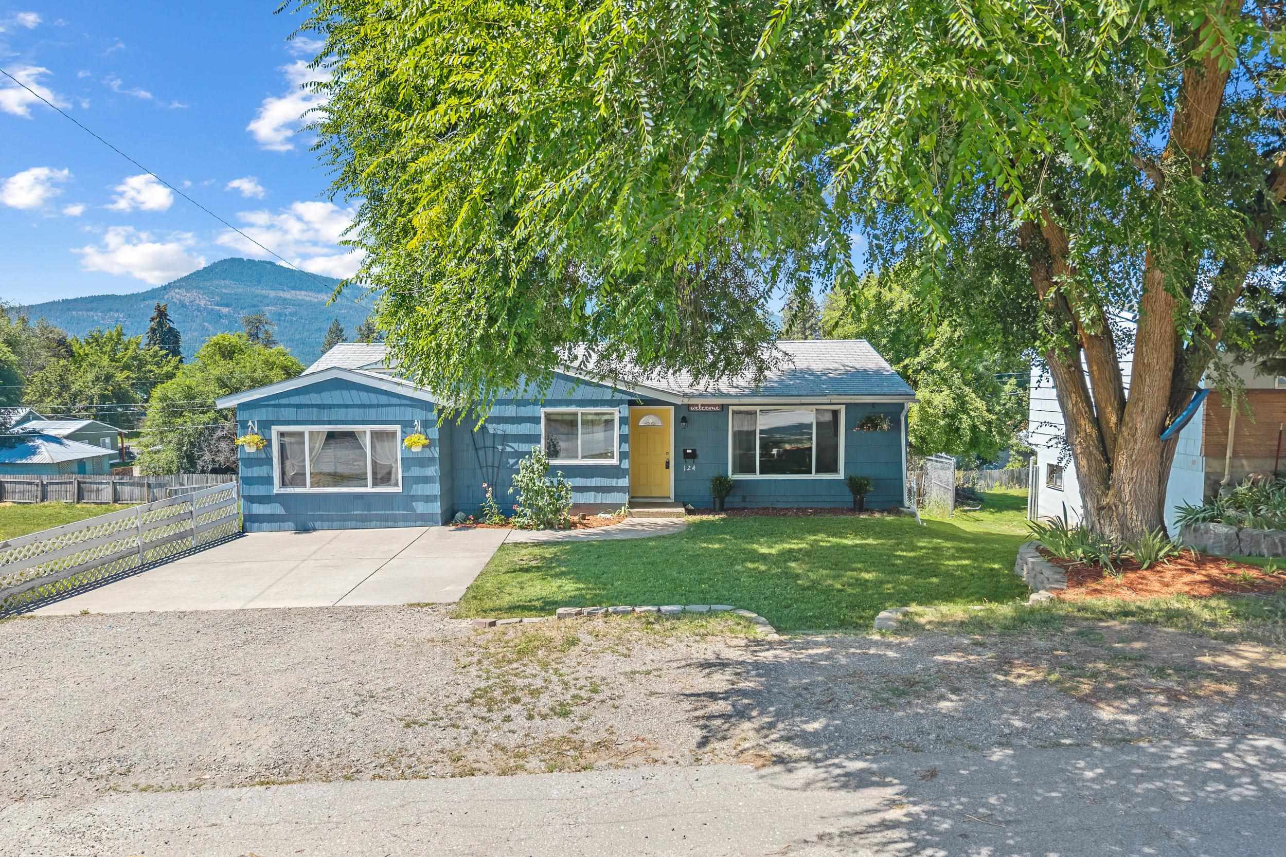 124 Crestview Dr - Photo 2
