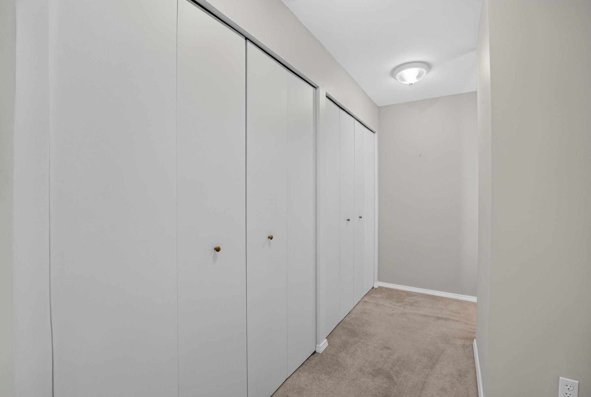 700 W 7th Ave - Photo 23
