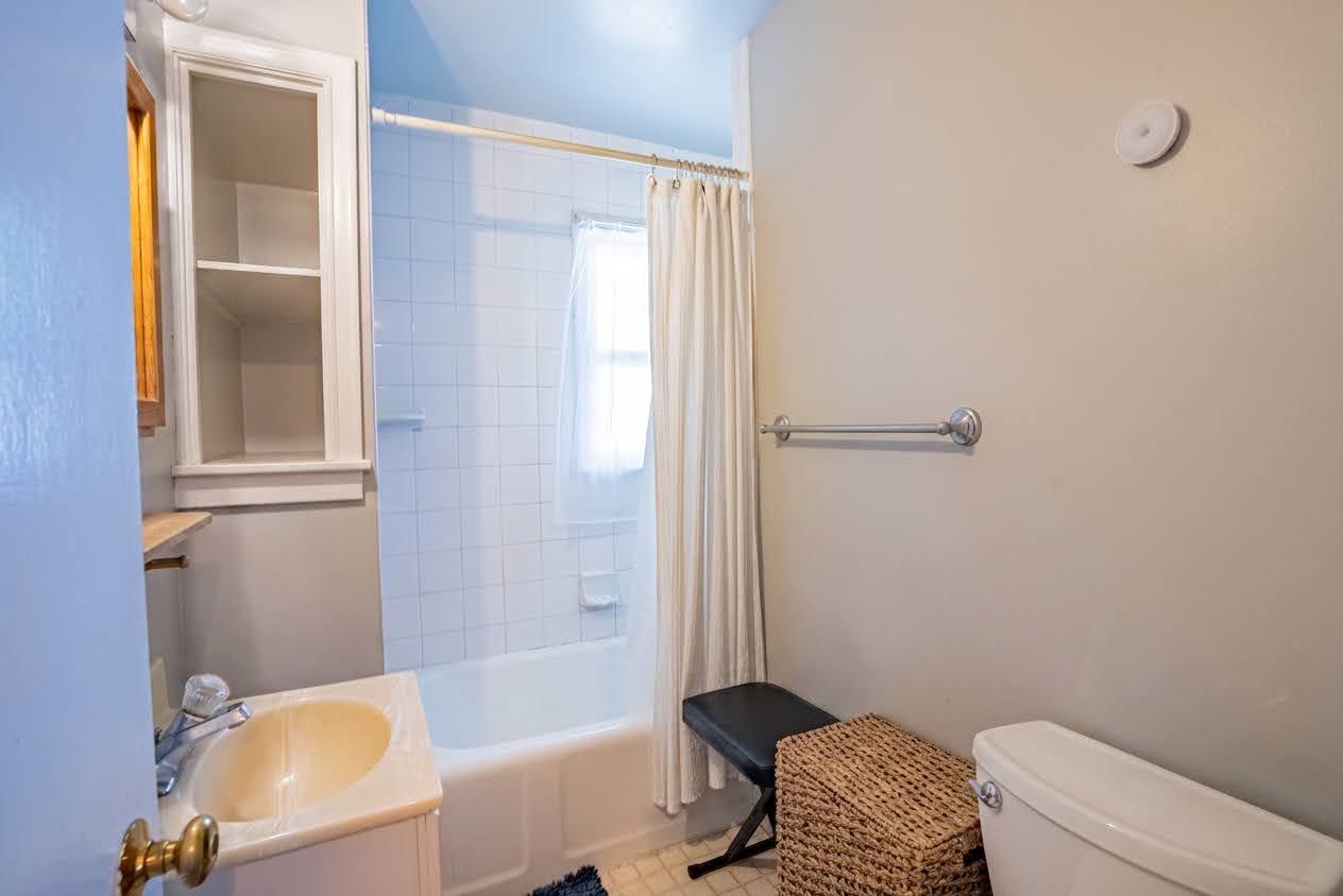 716 W 15th Ave - Photo 14