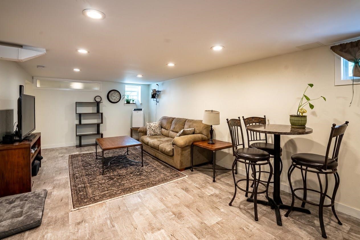 716 W 15th Ave - Photo 18