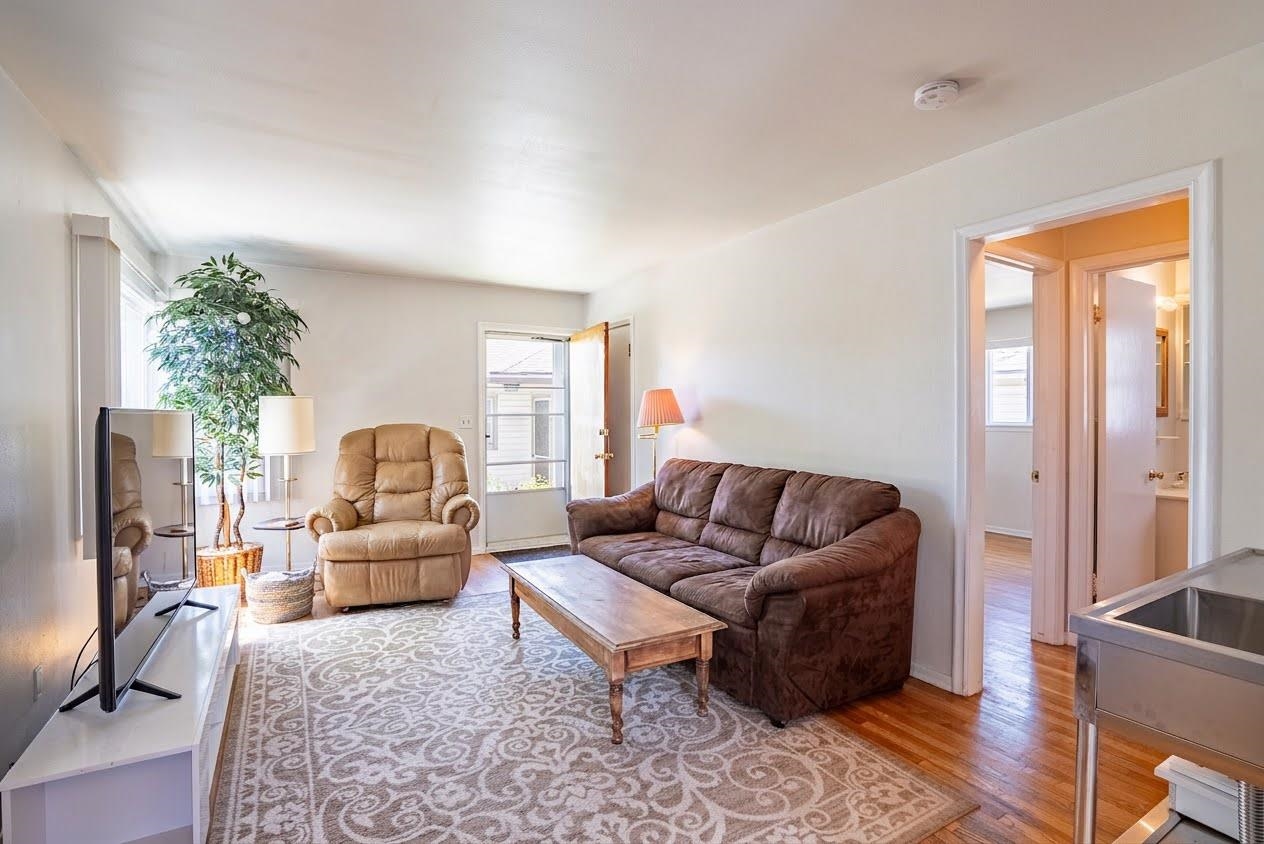 716 W 15th Ave - Photo 11