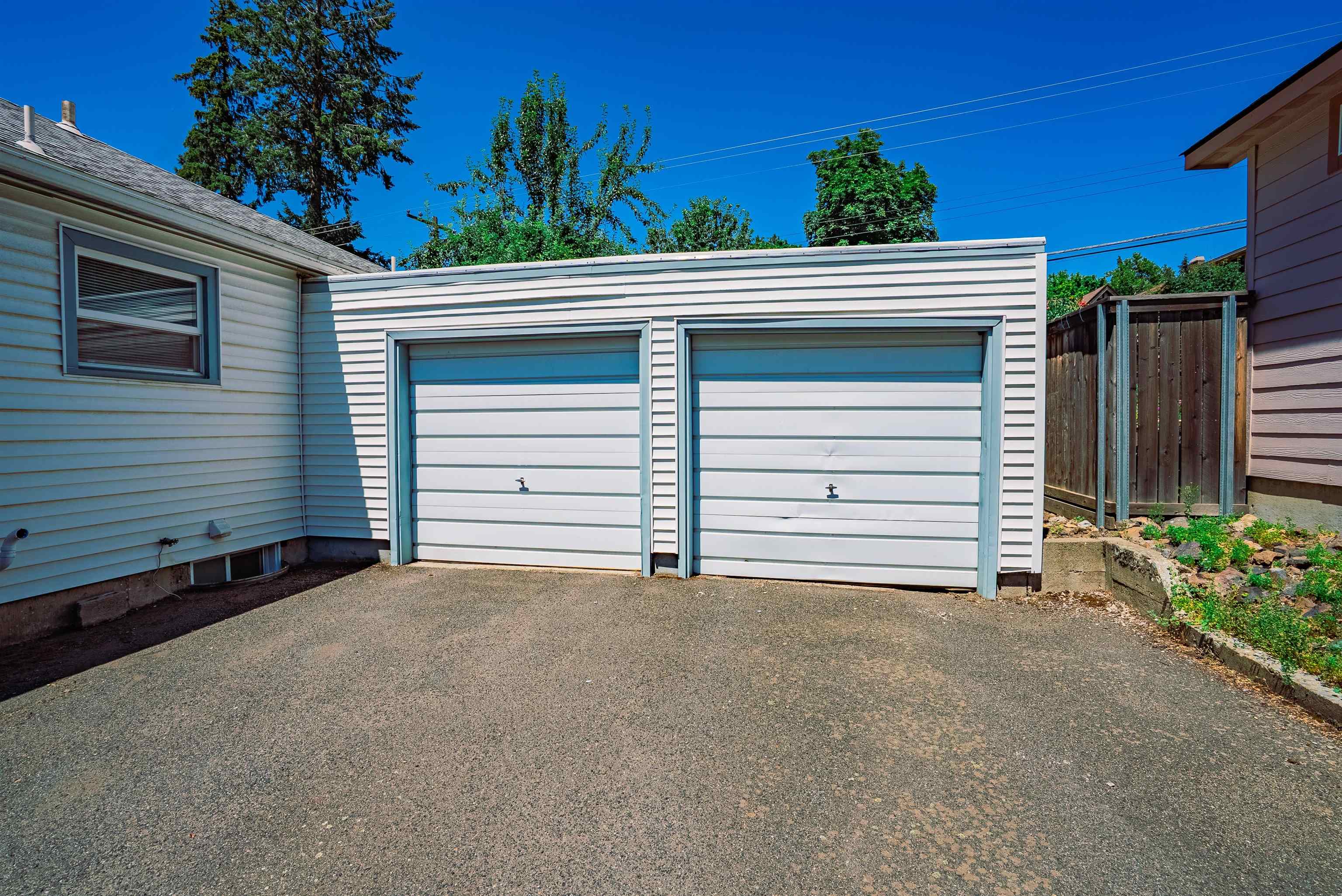 716 W 15th Ave - Photo 24