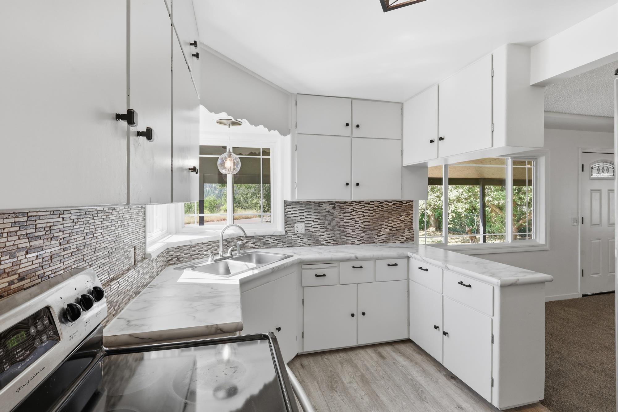 25815 E River Rd - Photo 10