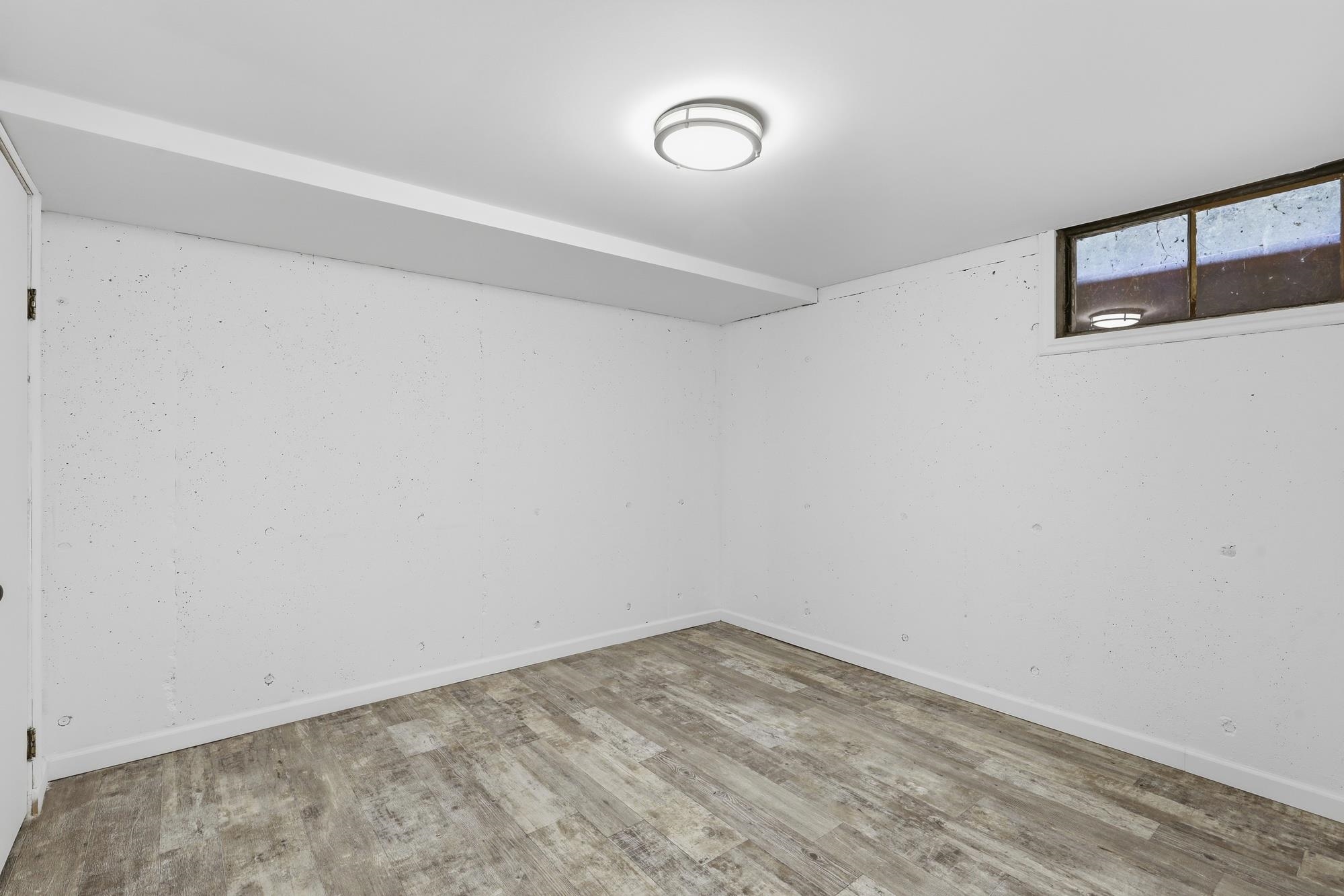 25815 E River Rd - Photo 23