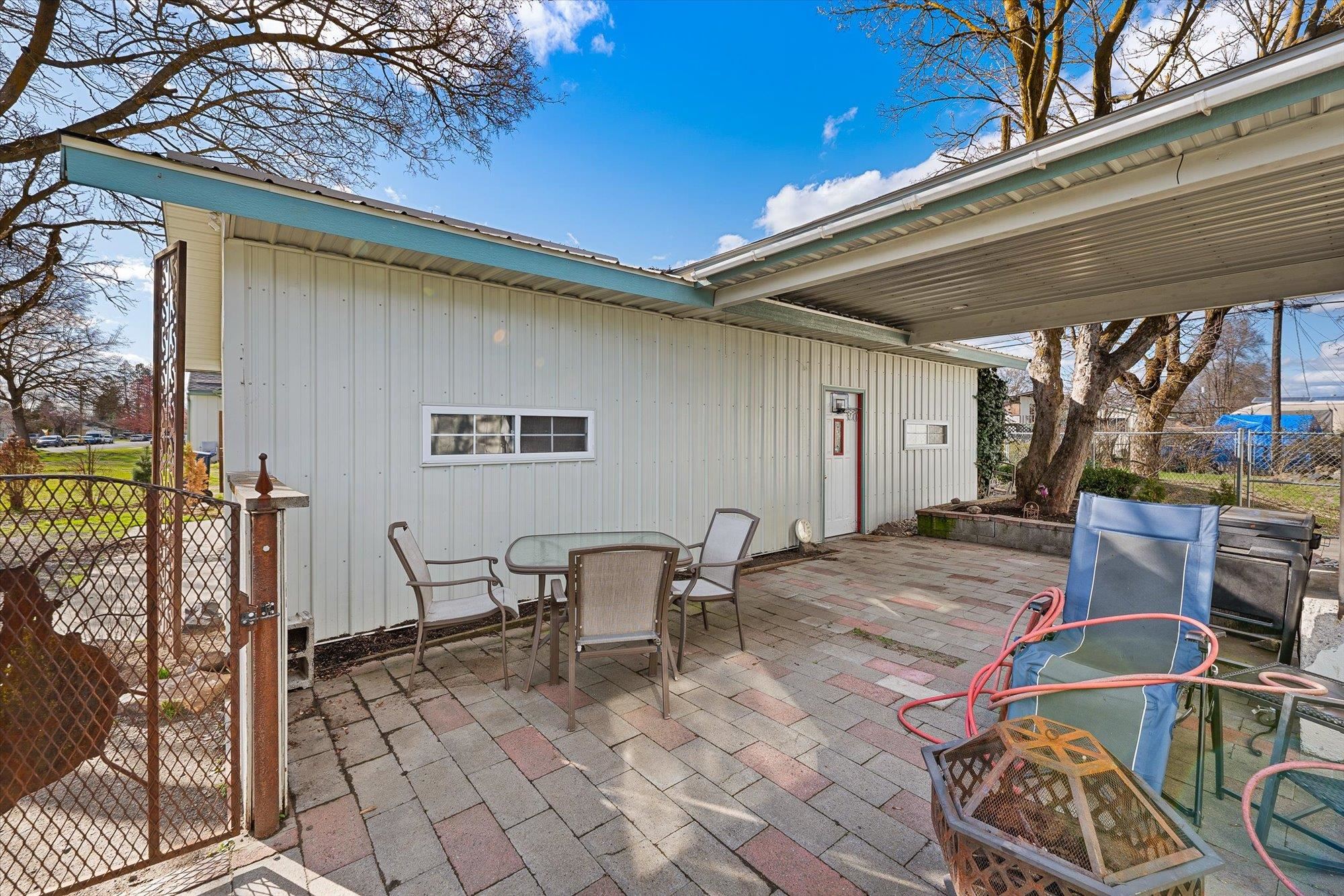 727 E Wabash Ave - Photo 8