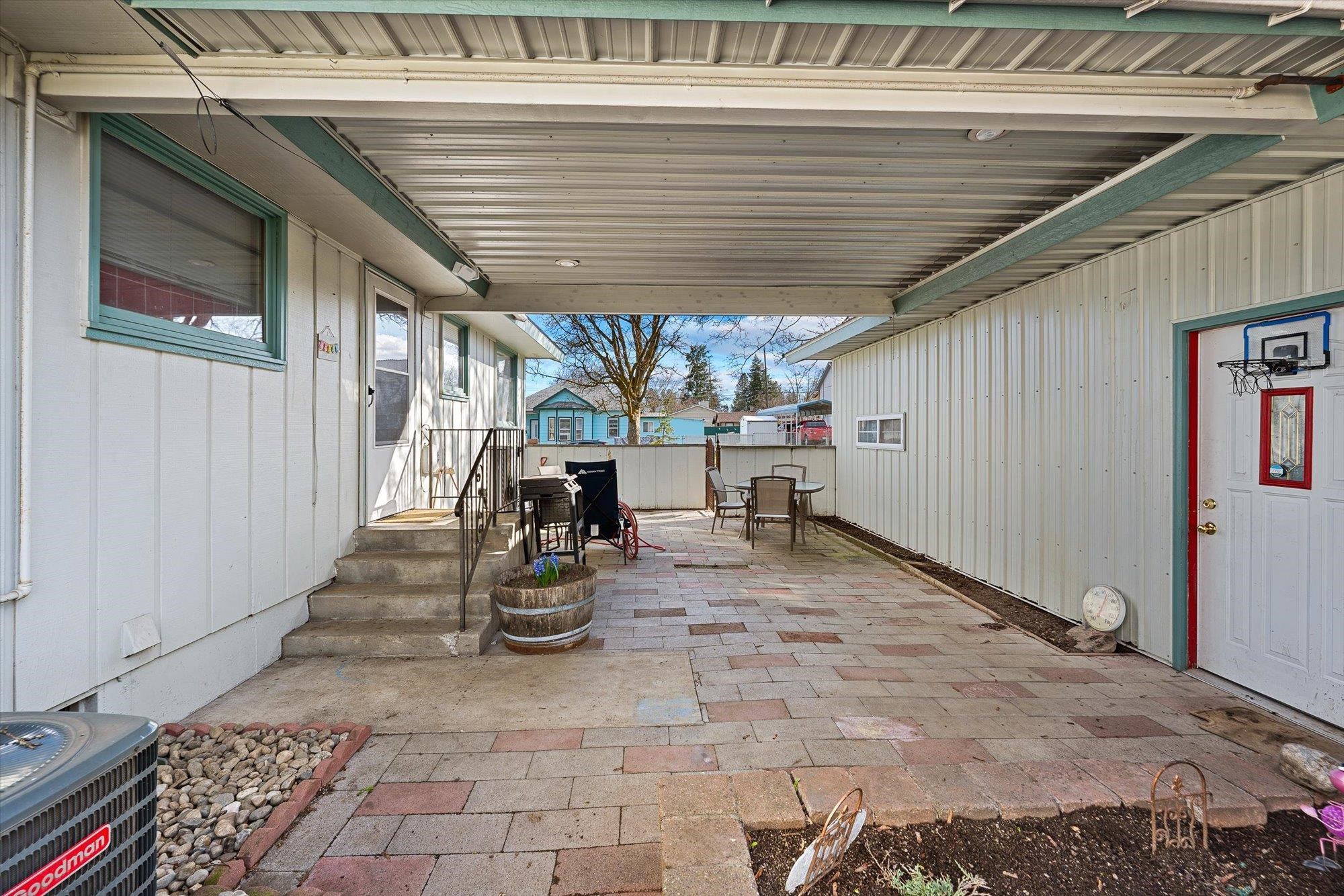 727 E Wabash Ave - Photo 10