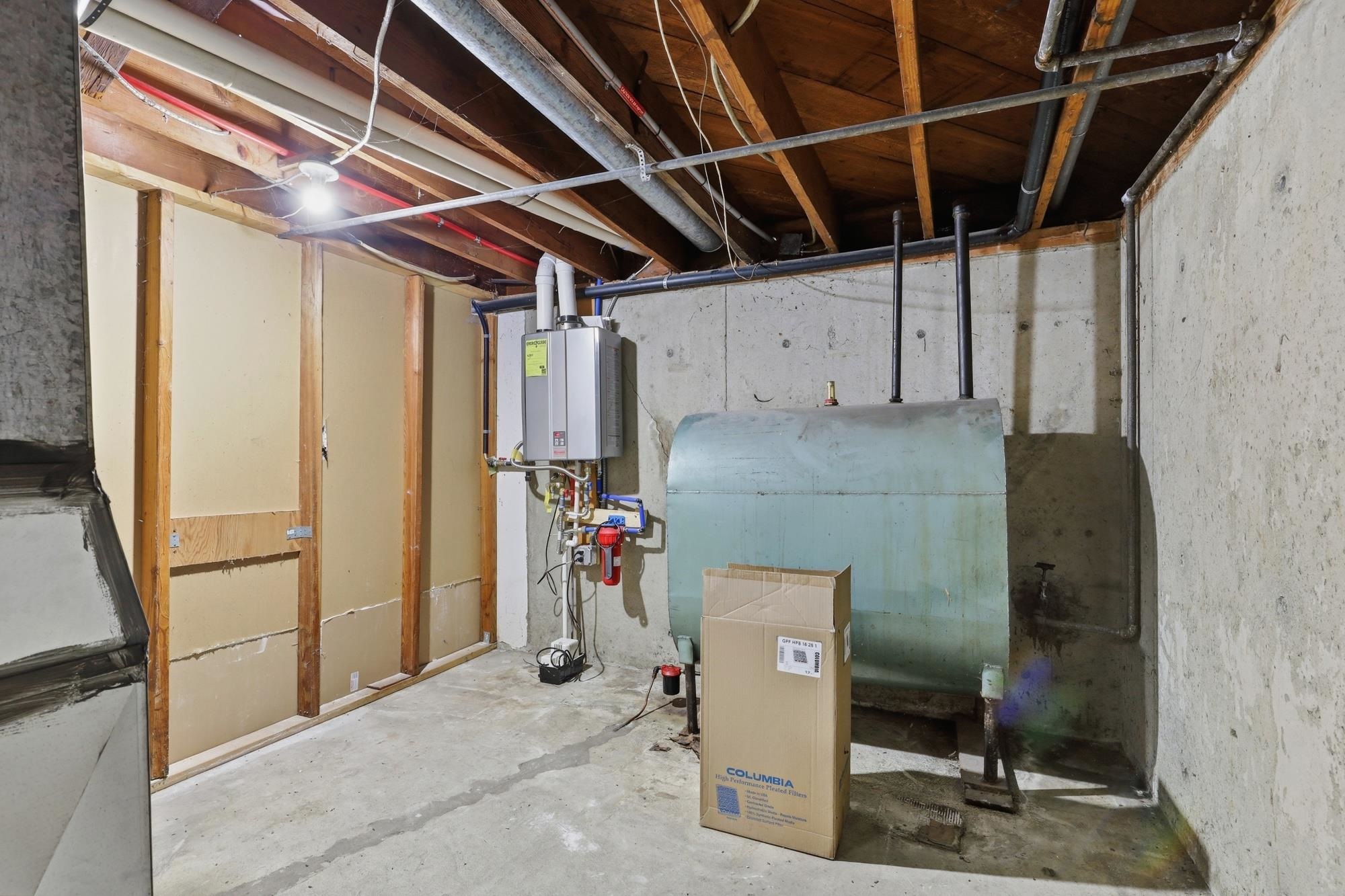 25815 E River Rd - Photo 25
