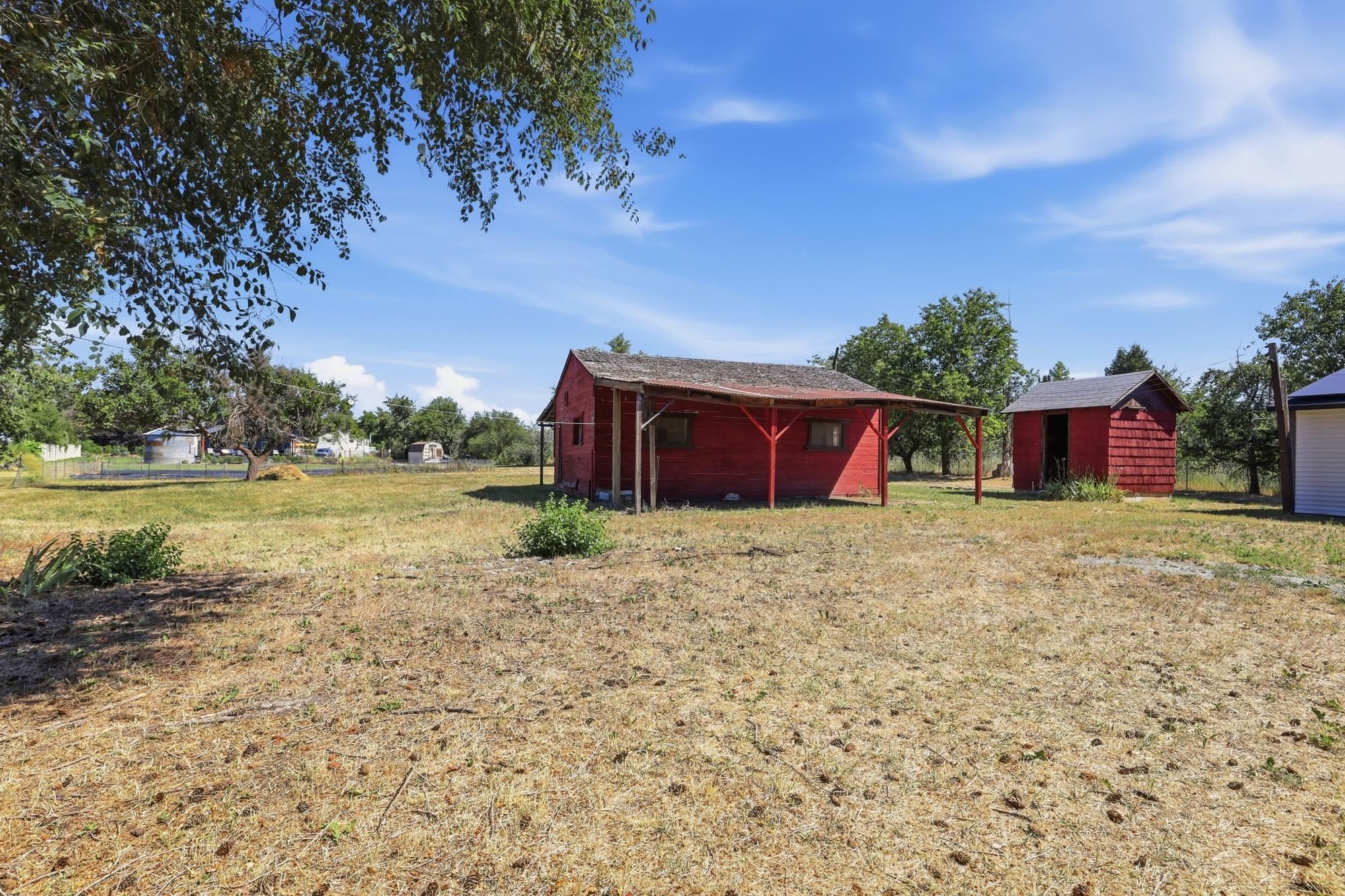 25815 E River Rd - Photo 31