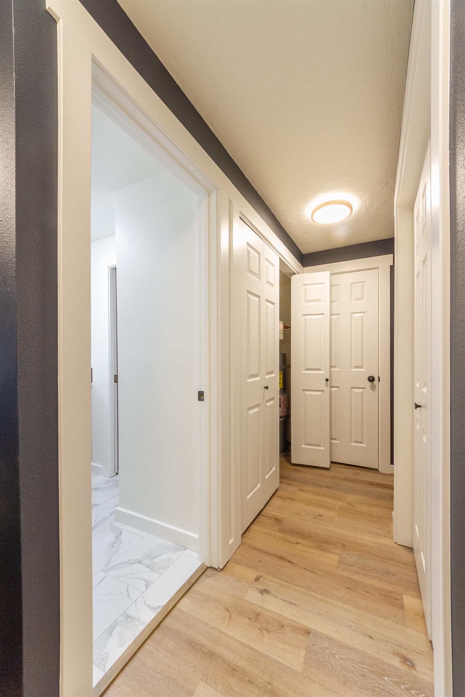 1111 W 6th Ave - Photo 16