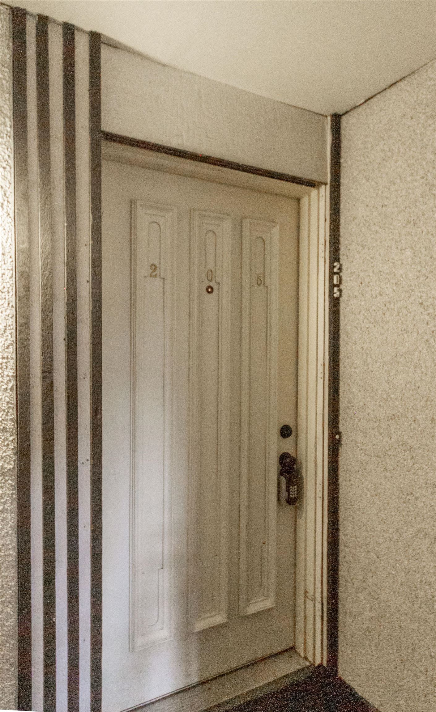 1111 W 6th Ave - Photo 33