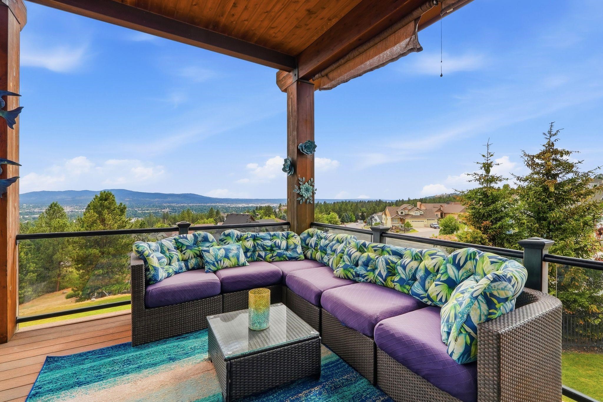 8924 E Courtview Ln - Photo 4