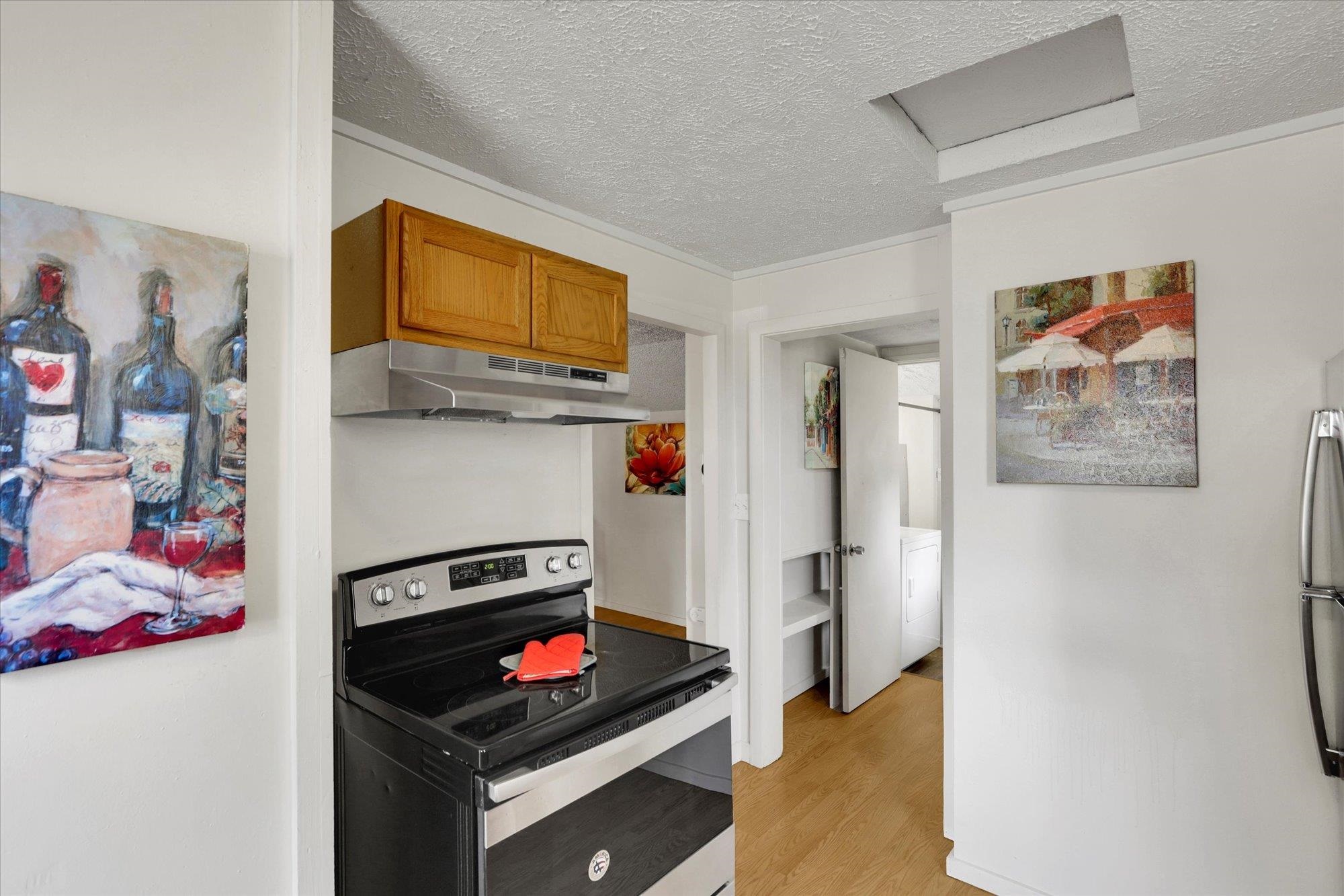 1211 W Bismark Ave - Photo 9