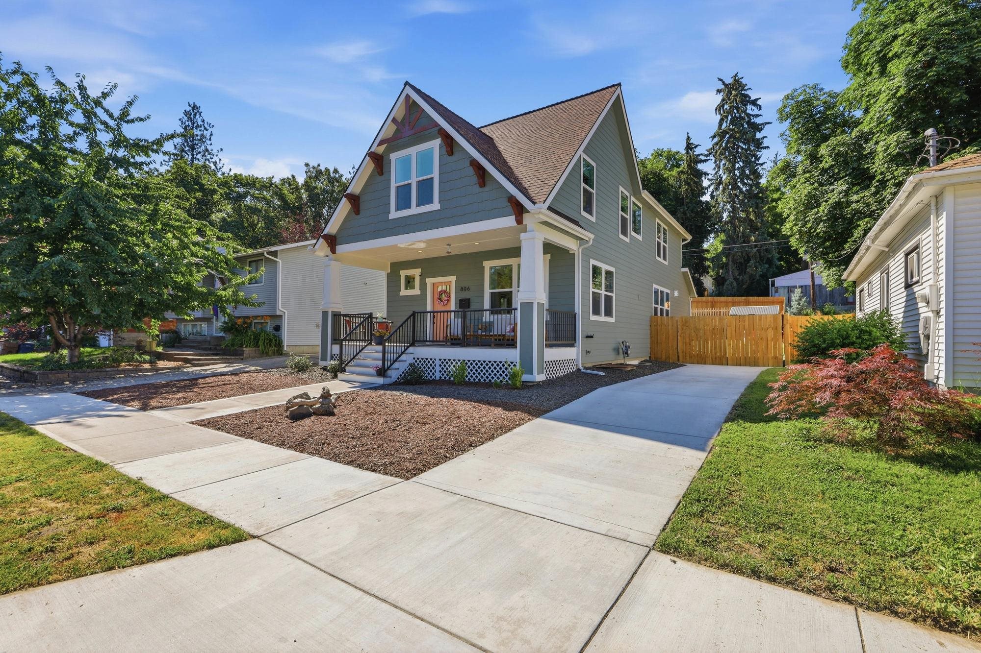 806 E 10th Ave - Photo 5