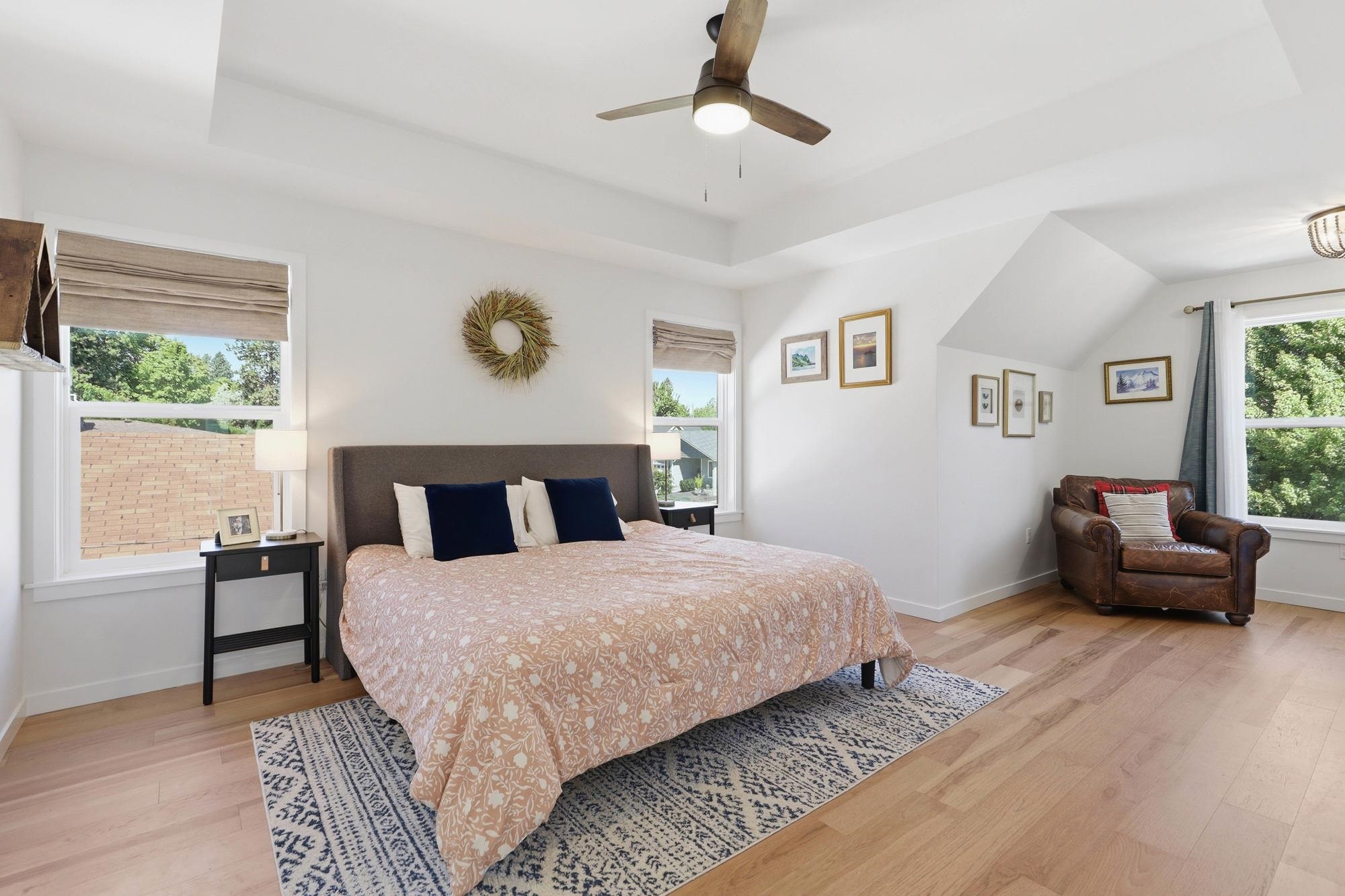 806 E 10th Ave - Photo 23