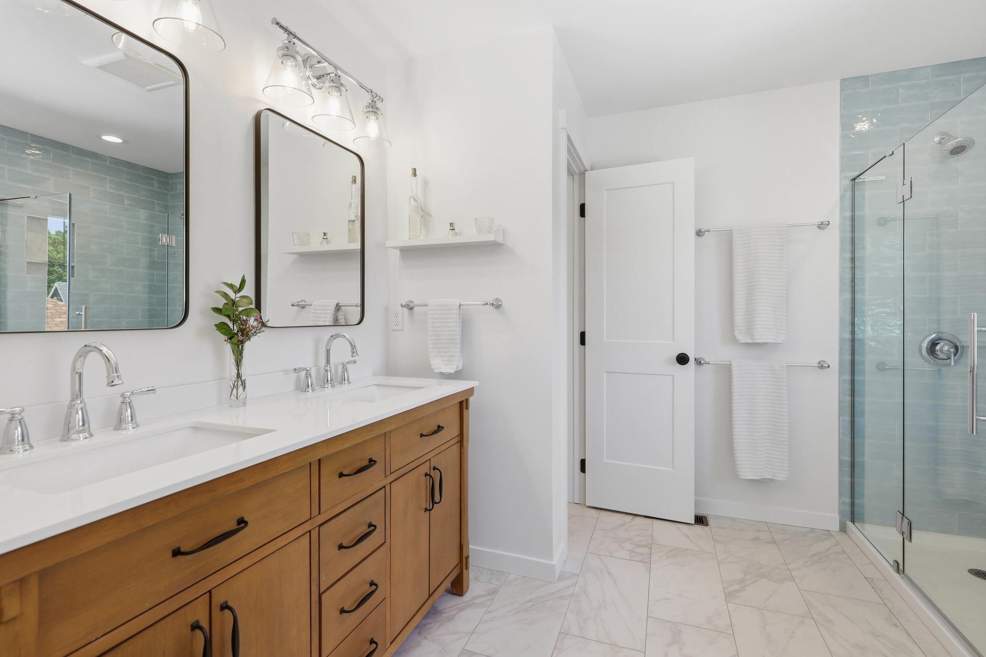 806 E 10th Ave - Photo 27