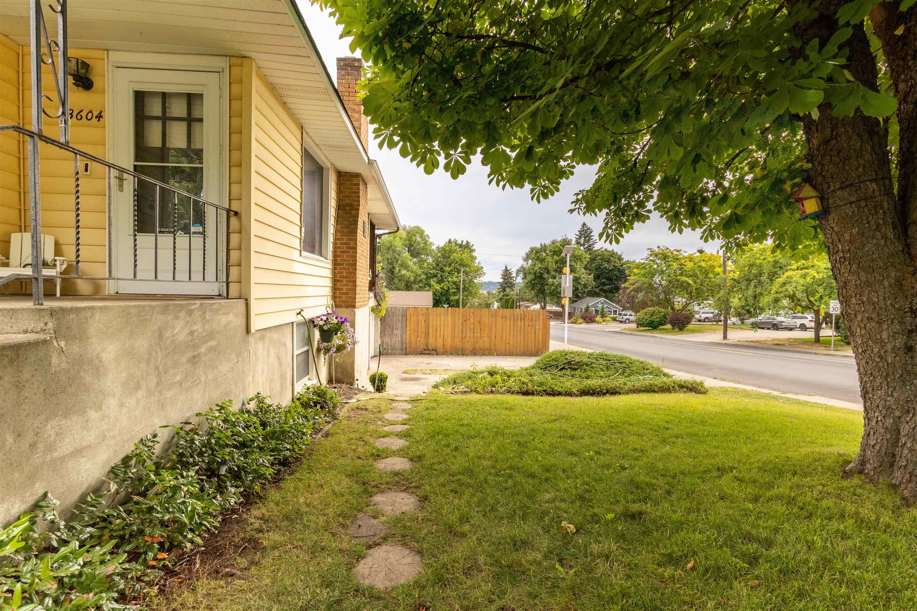 3604 E Fairview Ave - Photo 32