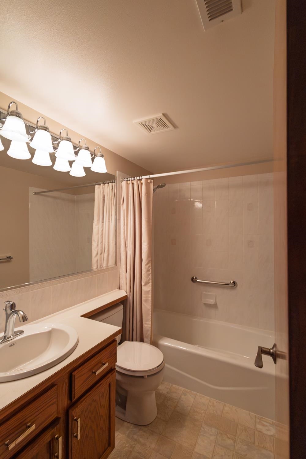 7511 W Greenside Ct - Photo 11