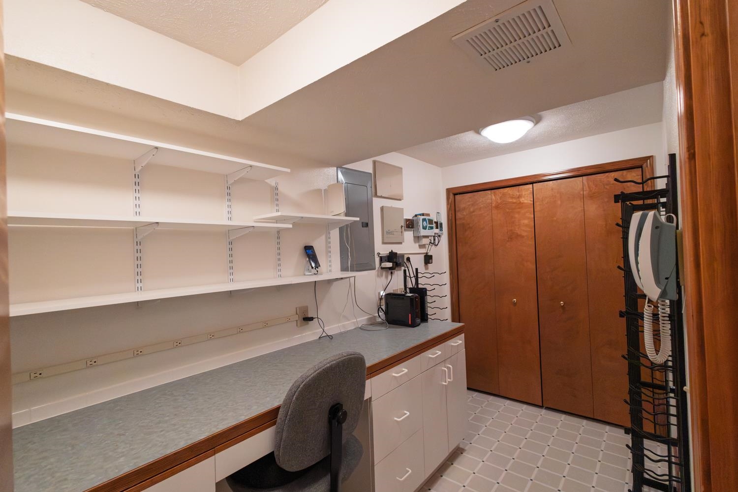 7511 W Greenside Ct - Photo 22
