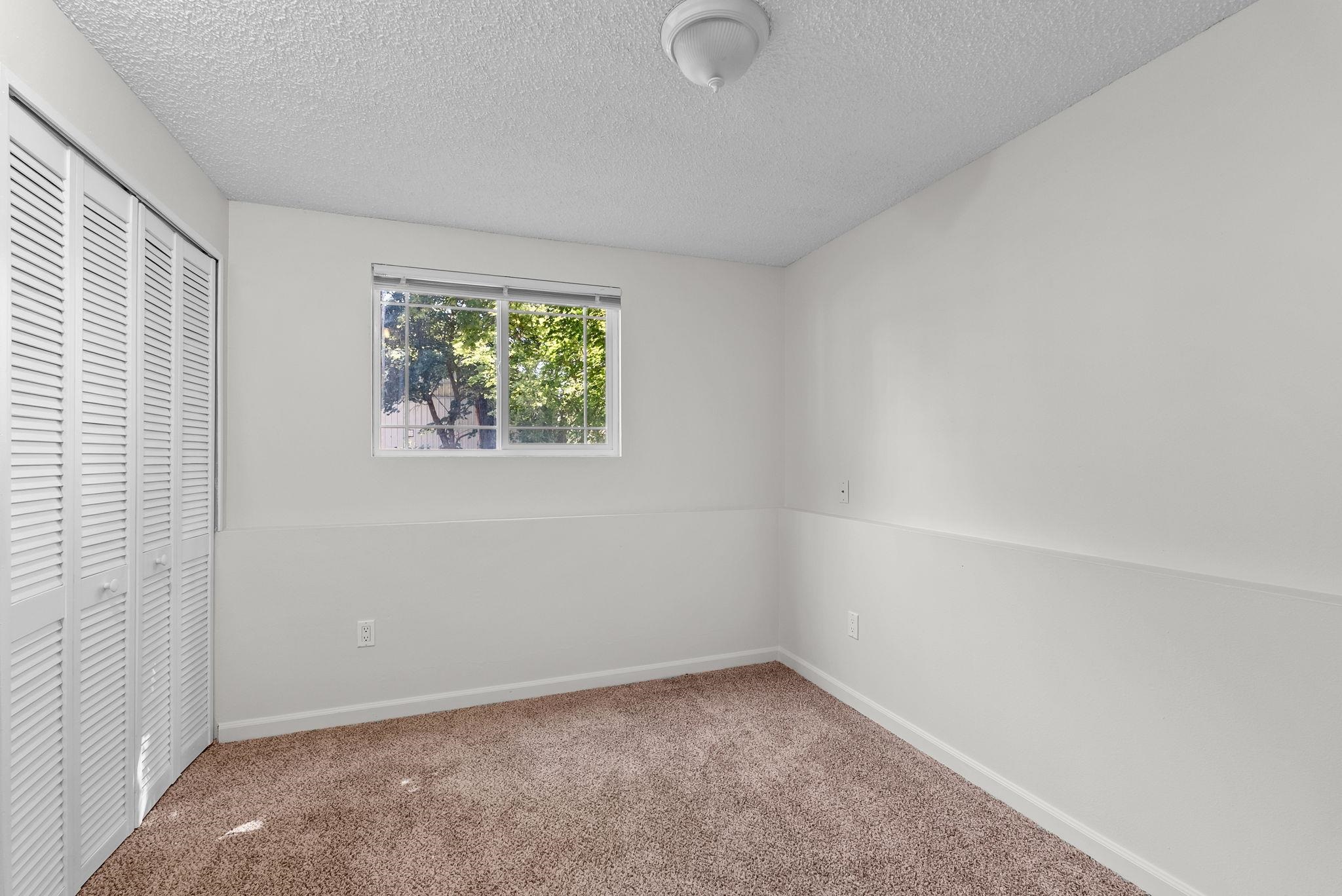 7906 N Dakota St - Photo 18