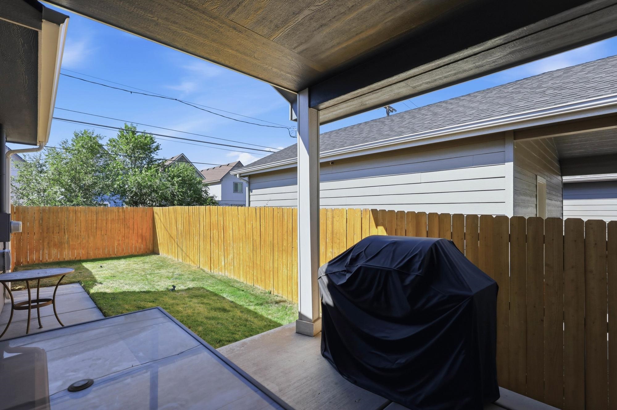 1525 W Fairview Ave - Photo 17