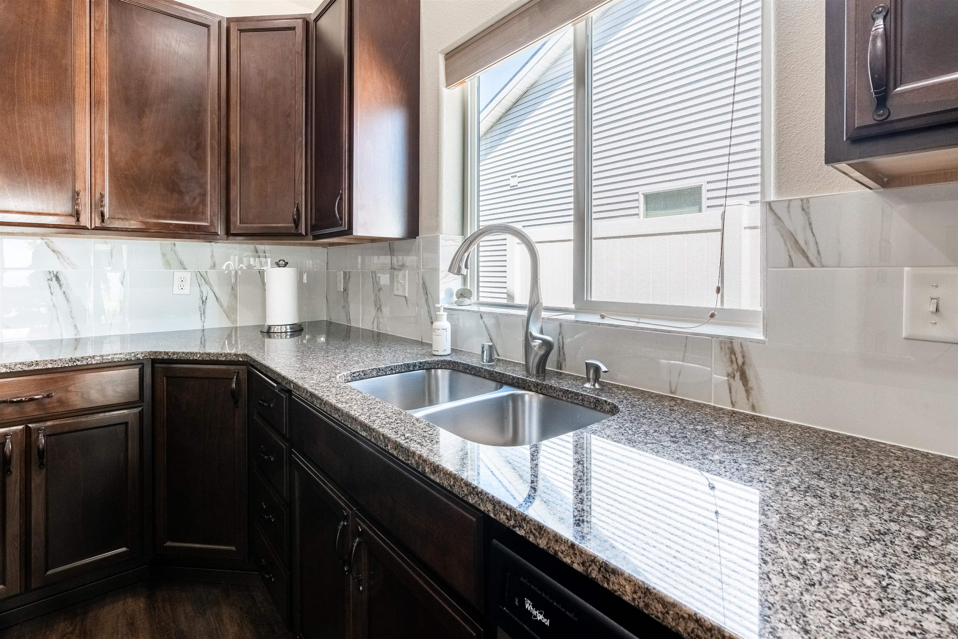 1004 N Marcus Ln - Photo 5