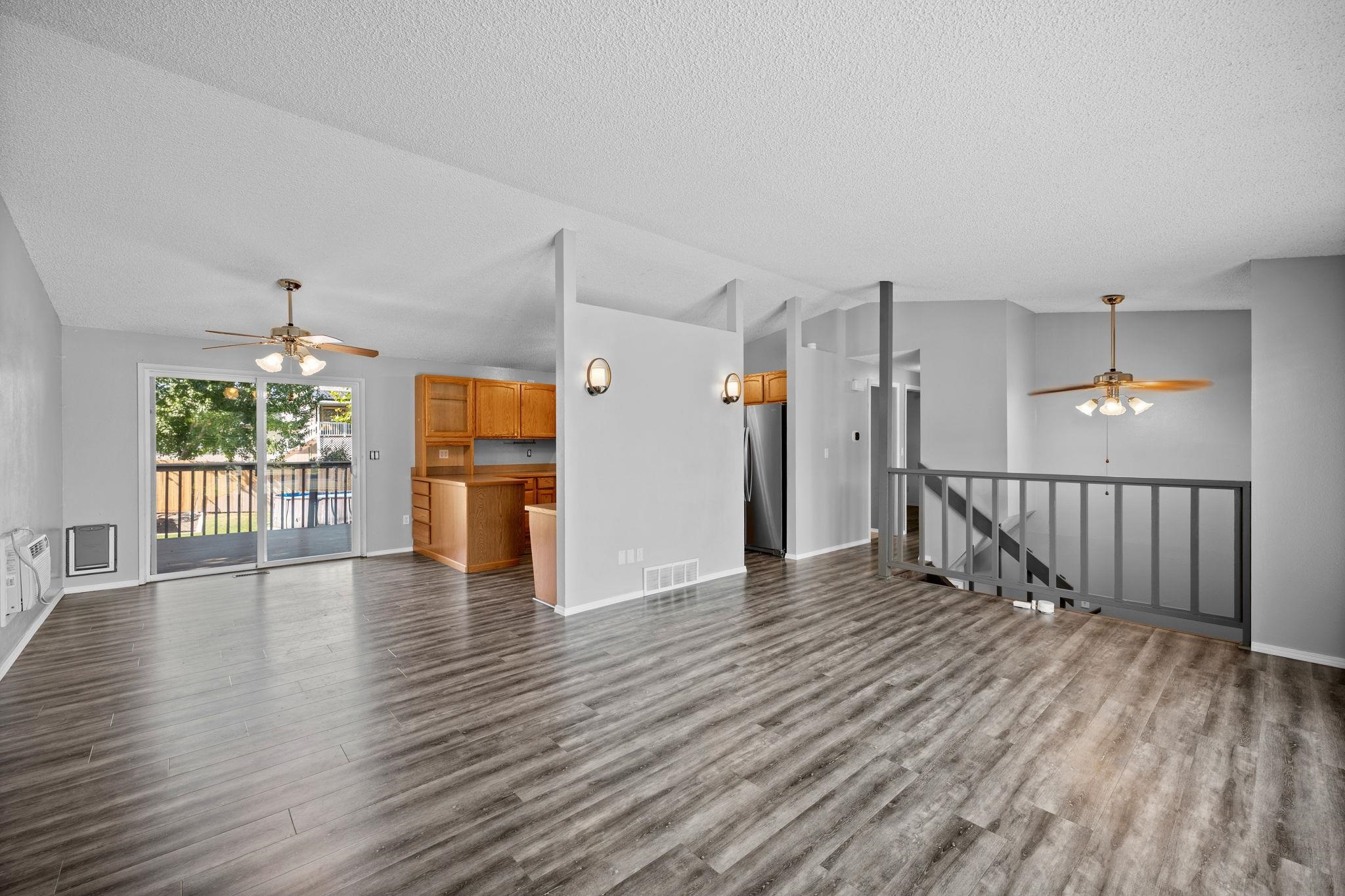 15313 E 14TH Ave - Photo 6