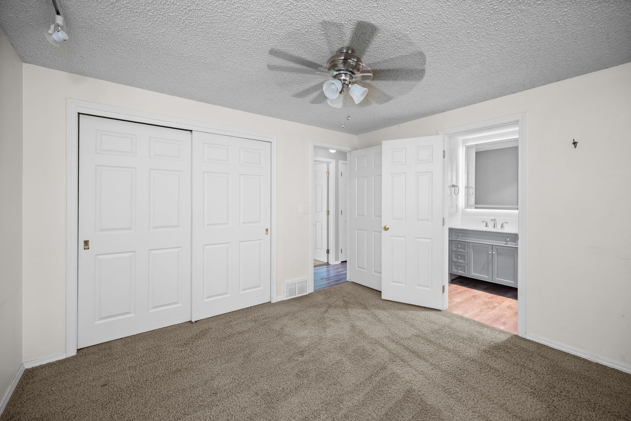 15313 E 14TH Ave - Photo 16