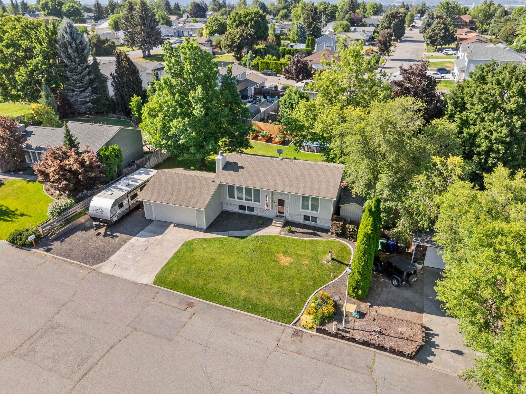 15313 E 14TH Ave - Photo 36