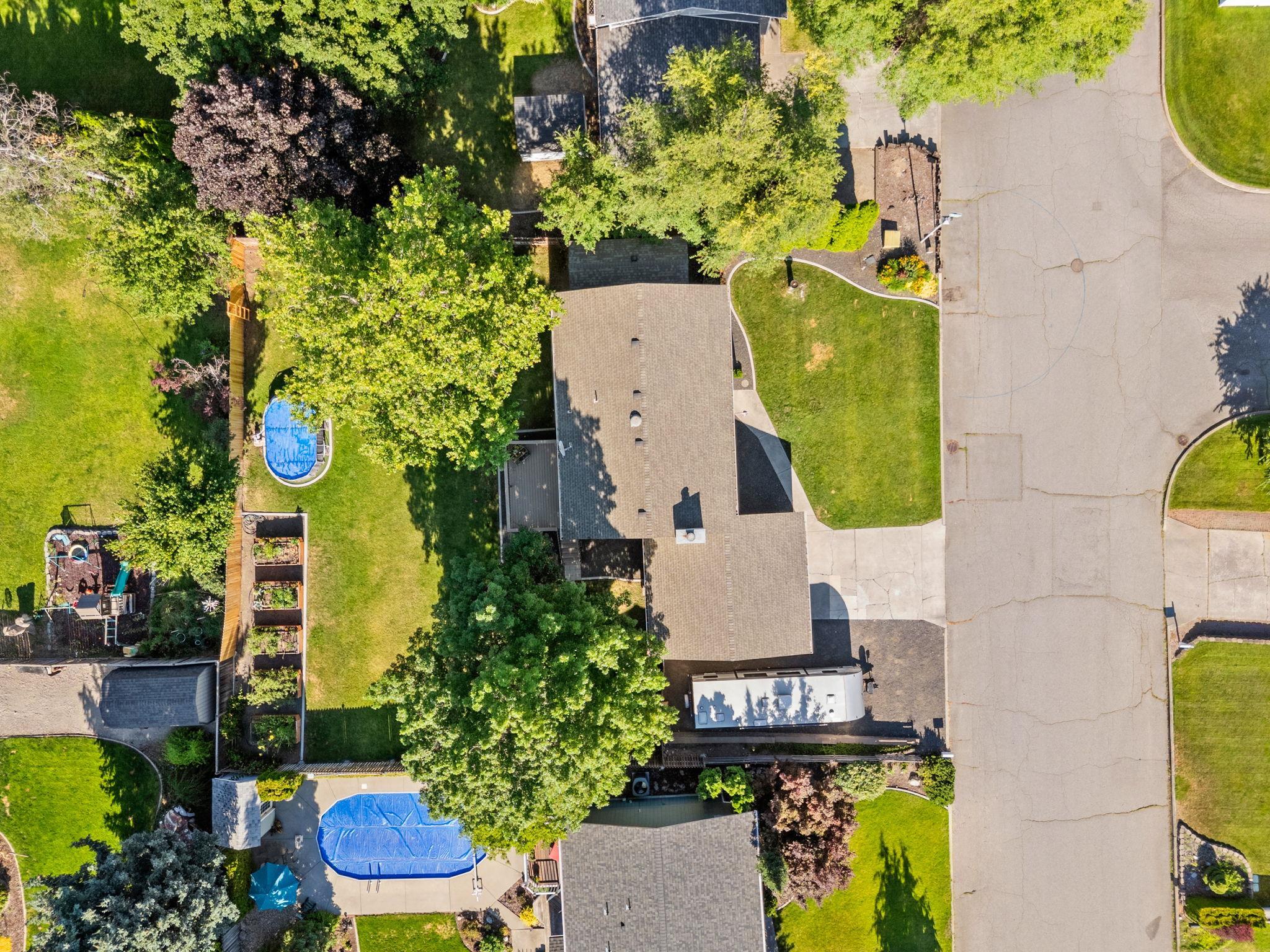 15313 E 14TH Ave - Photo 38