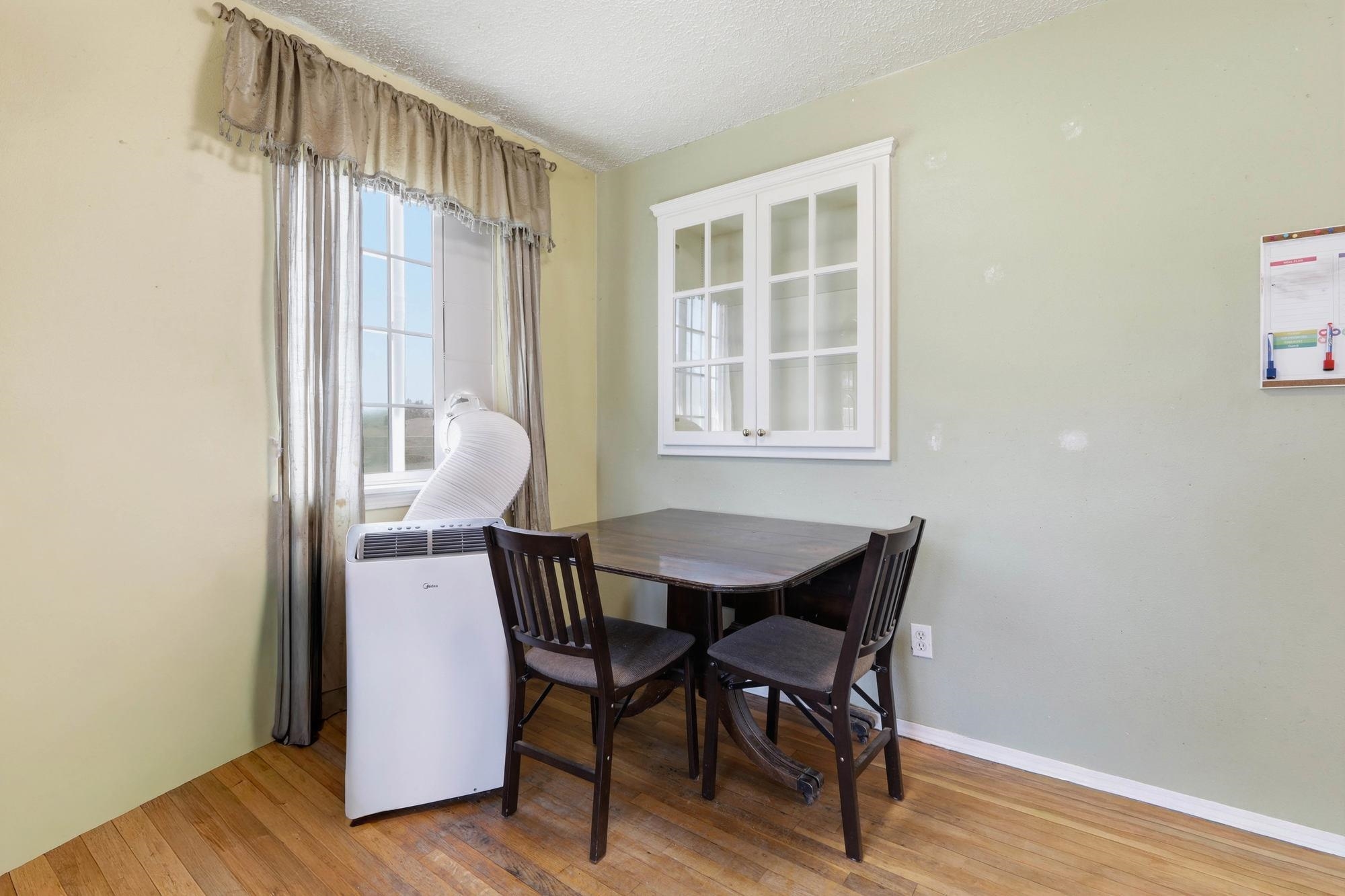2809 N JOHNSON Ct - Photo 8