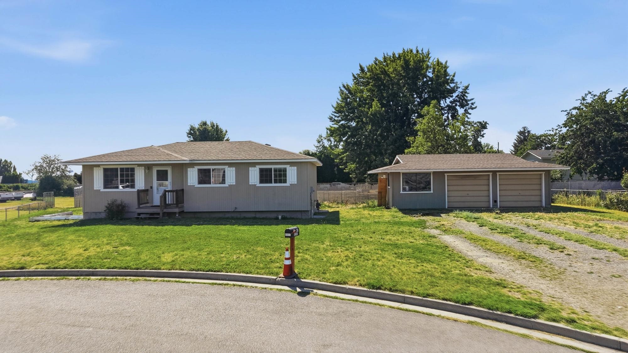 2809 N JOHNSON Ct - Photo 35