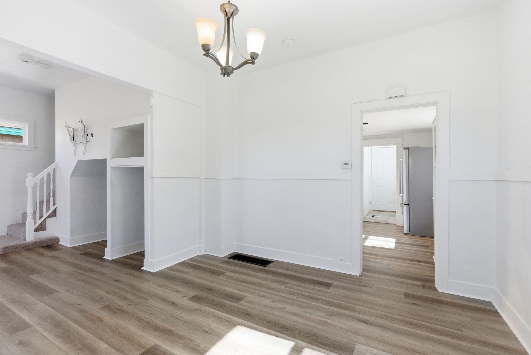 2226 N Morton St - Photo 3