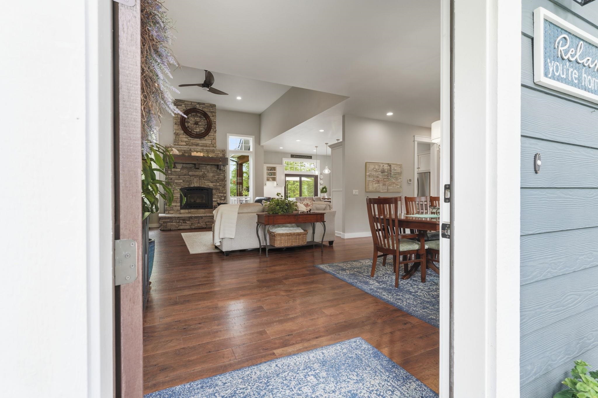 906 Ashenfelter Bay Rd - Photo 4