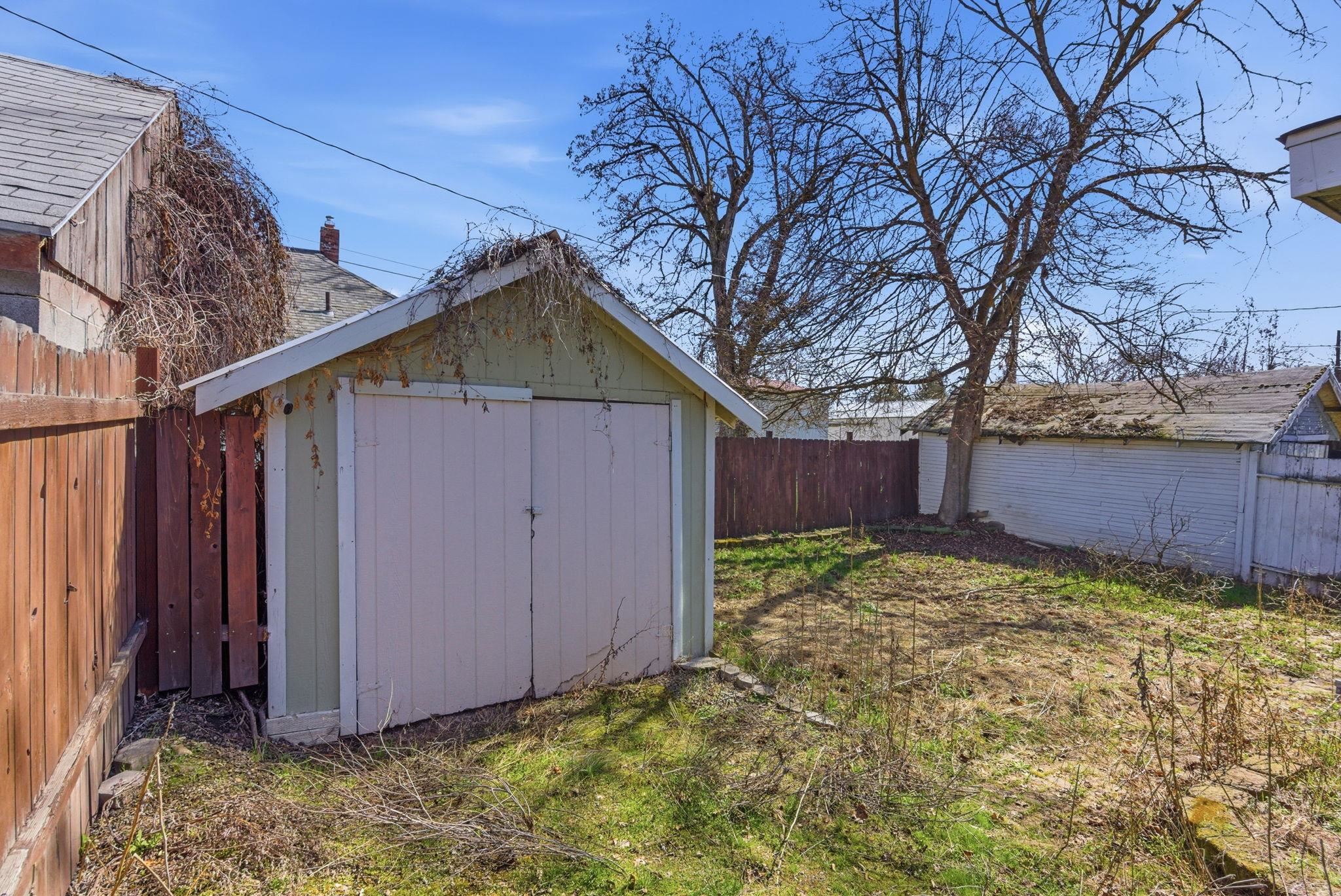 2226 N Morton St - Photo 27