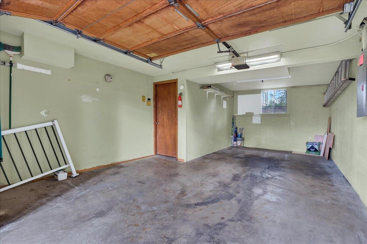 707 S Myrtle St - Photo 32