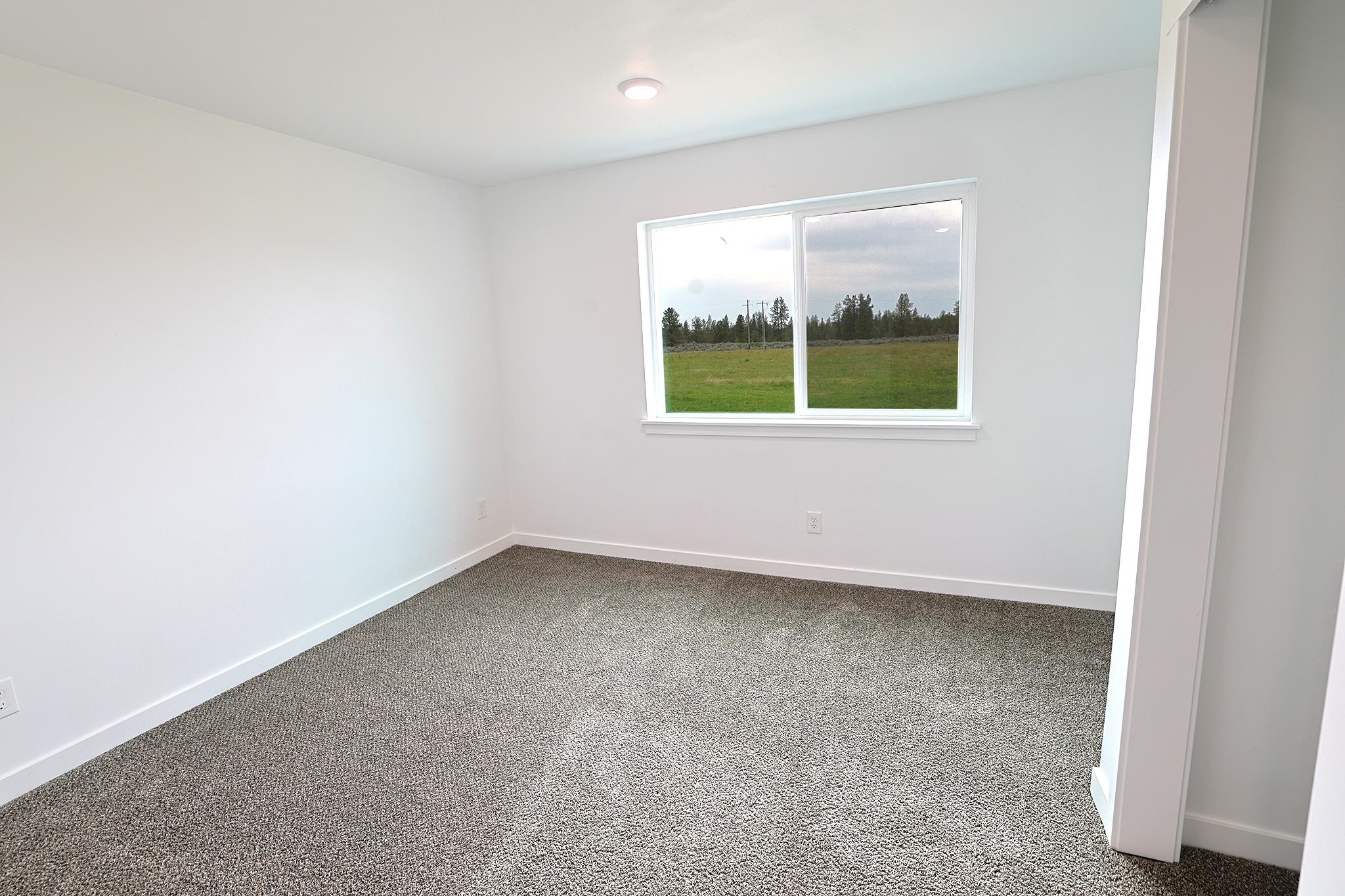 12213 S Stangland Rd - Photo 22