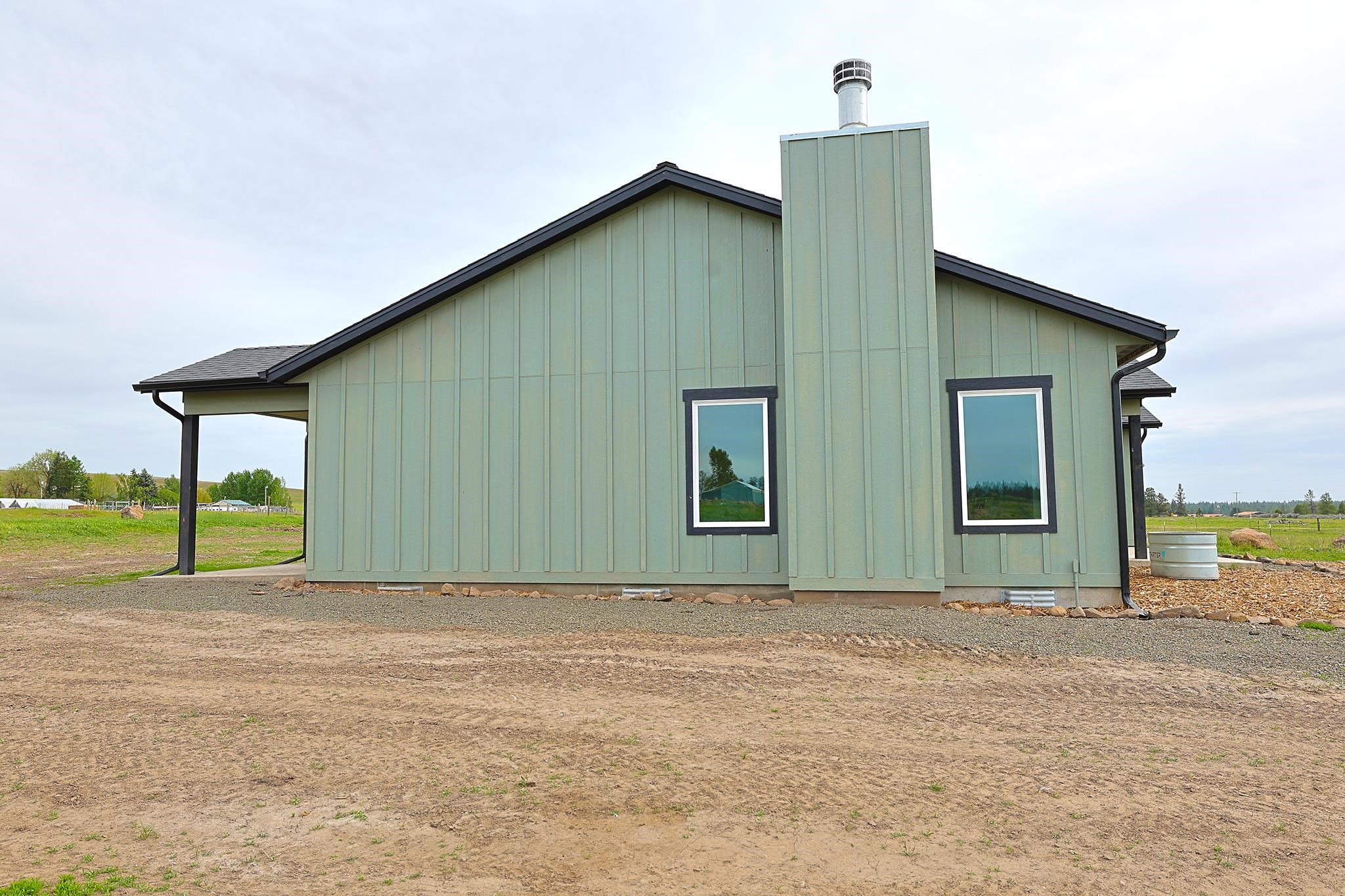 12213 S Stangland Rd - Photo 38