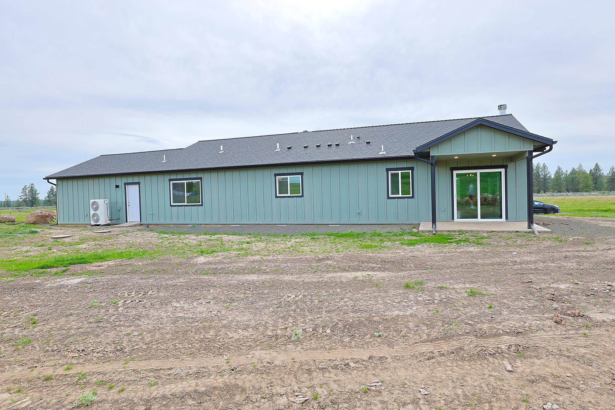 12213 S Stangland Rd - Photo 40