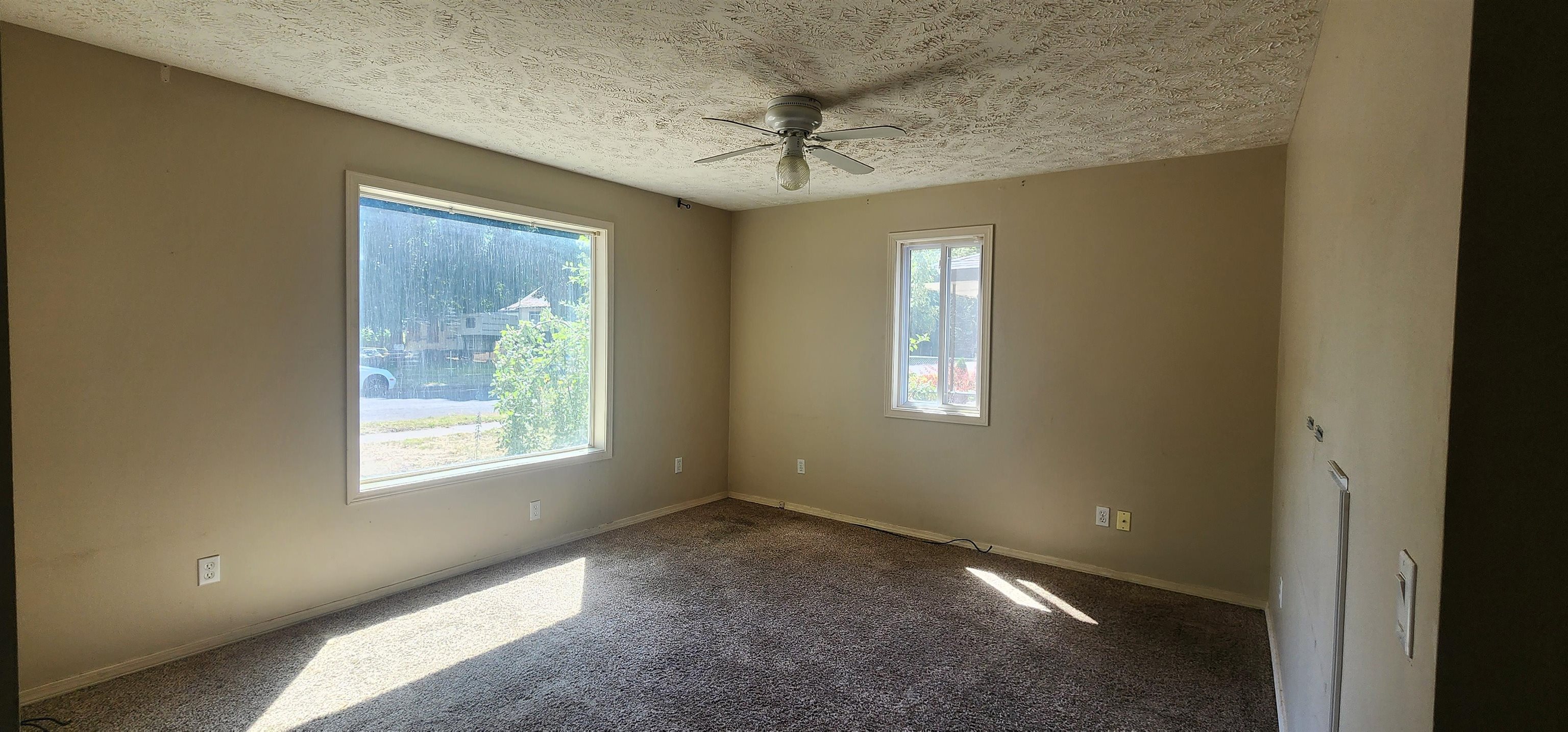 806 S Greene St - Photo 5