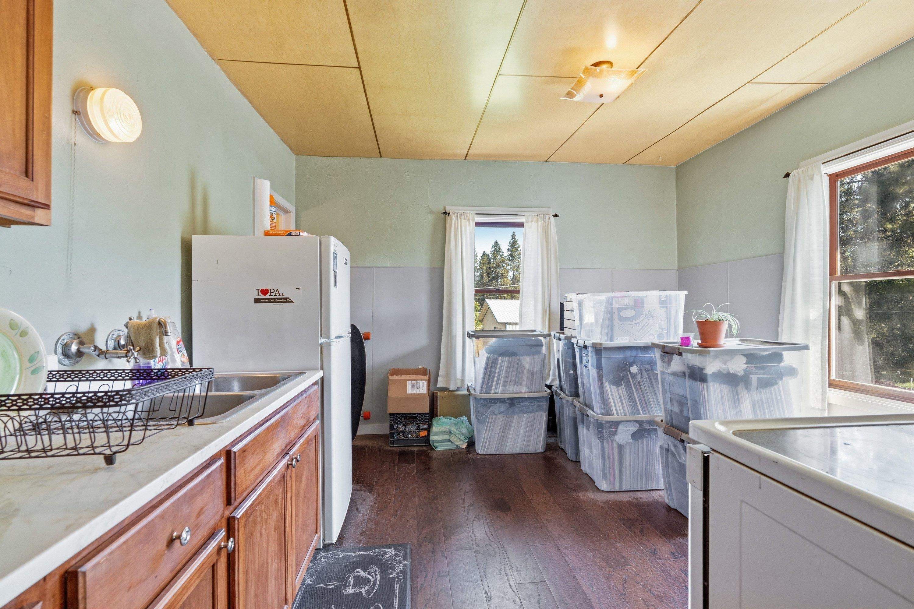 10003 E 9th Ave - Photo 46