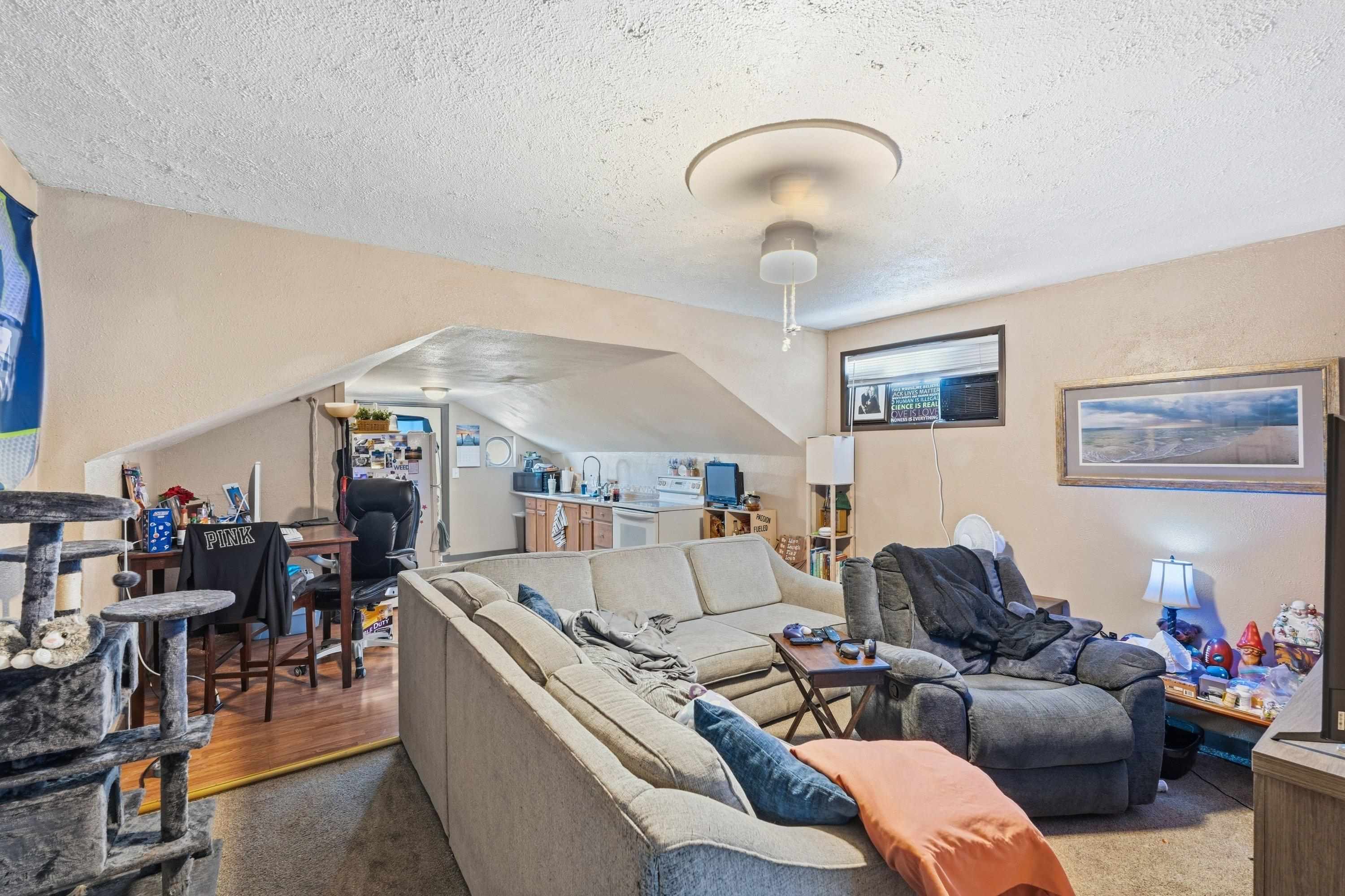 10003 E 9th Ave - Photo 40