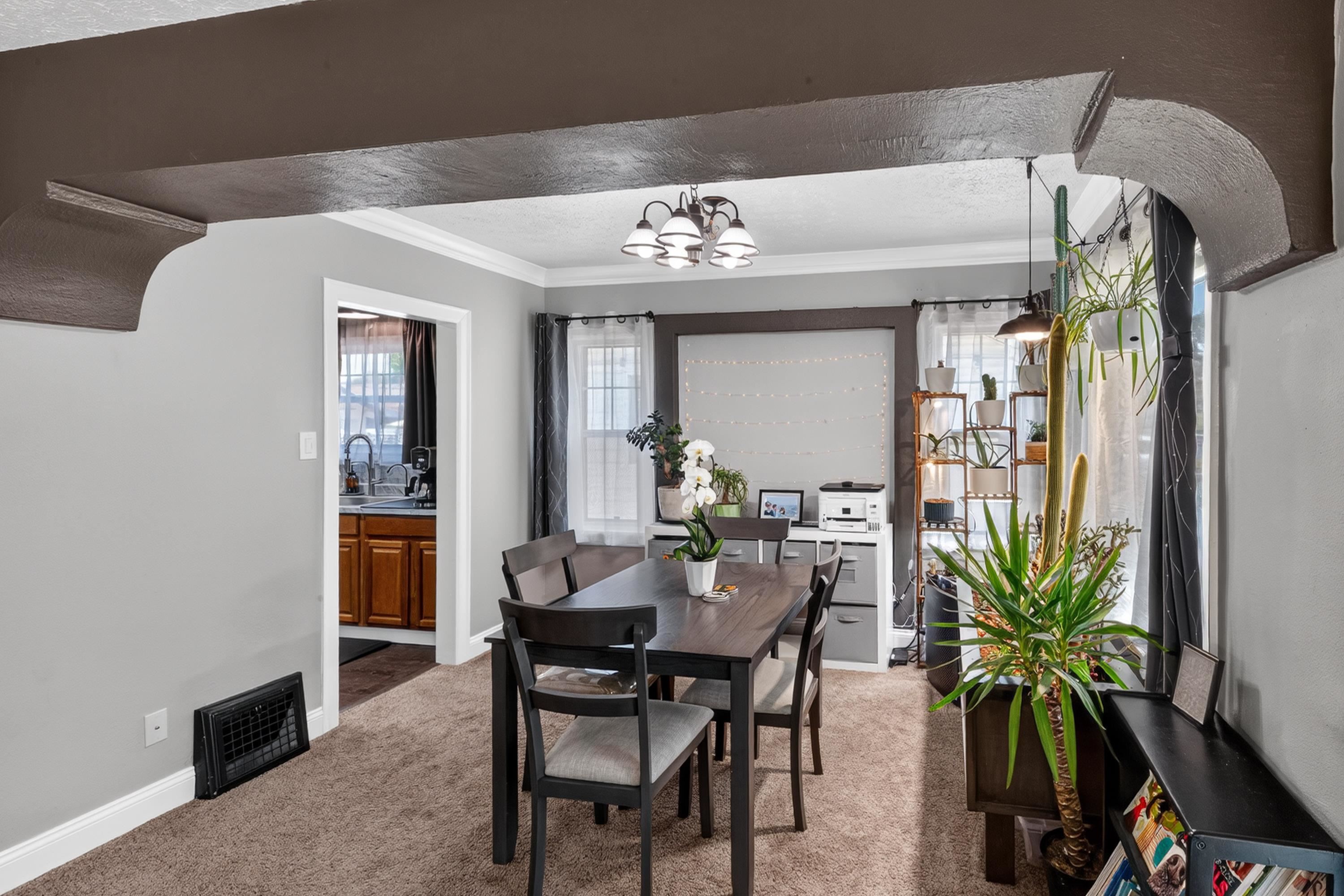 2507 E Mission Ave - Photo 8