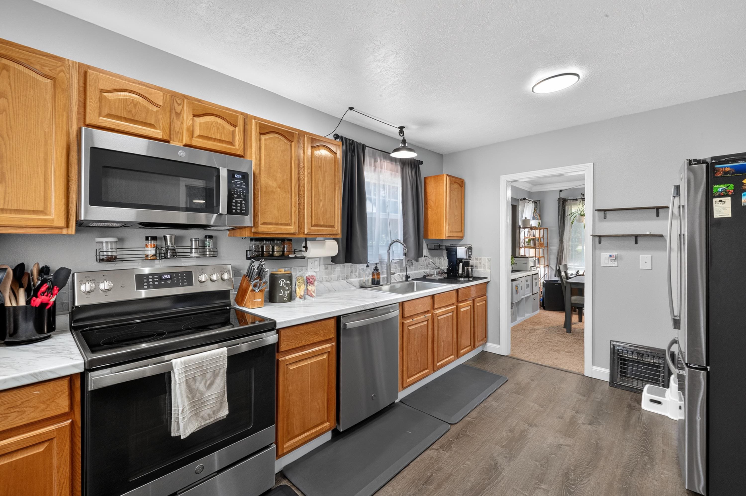 2507 E Mission Ave - Photo 13
