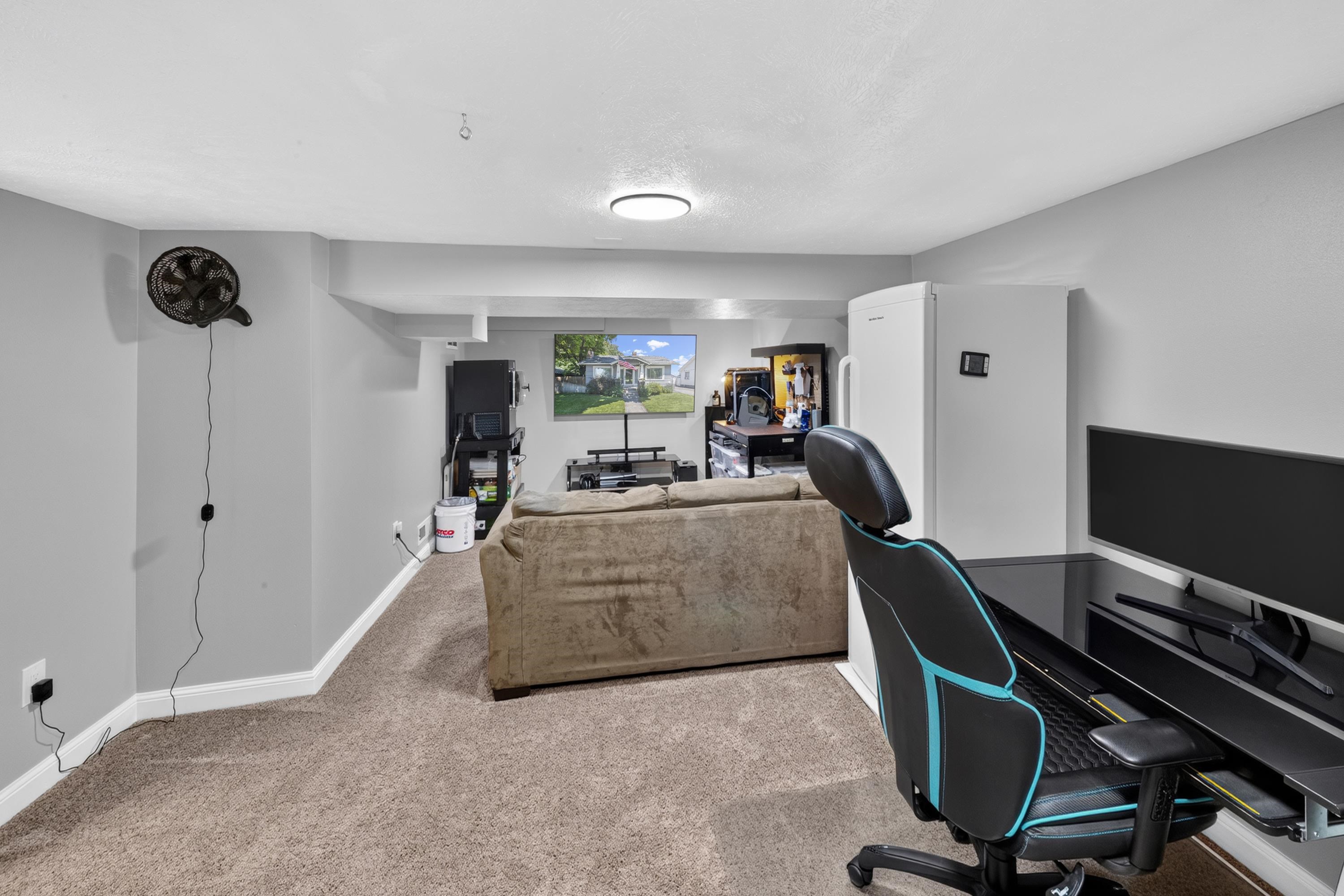 2507 E Mission Ave - Photo 27