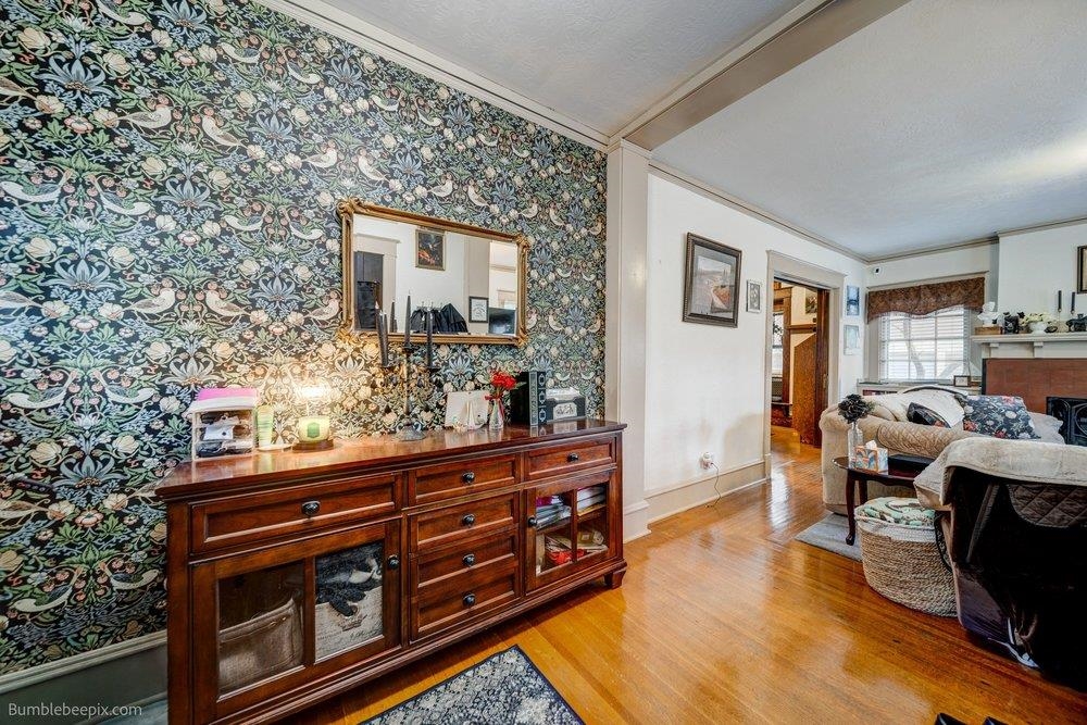 511 W 14TH Ave - Photo 10