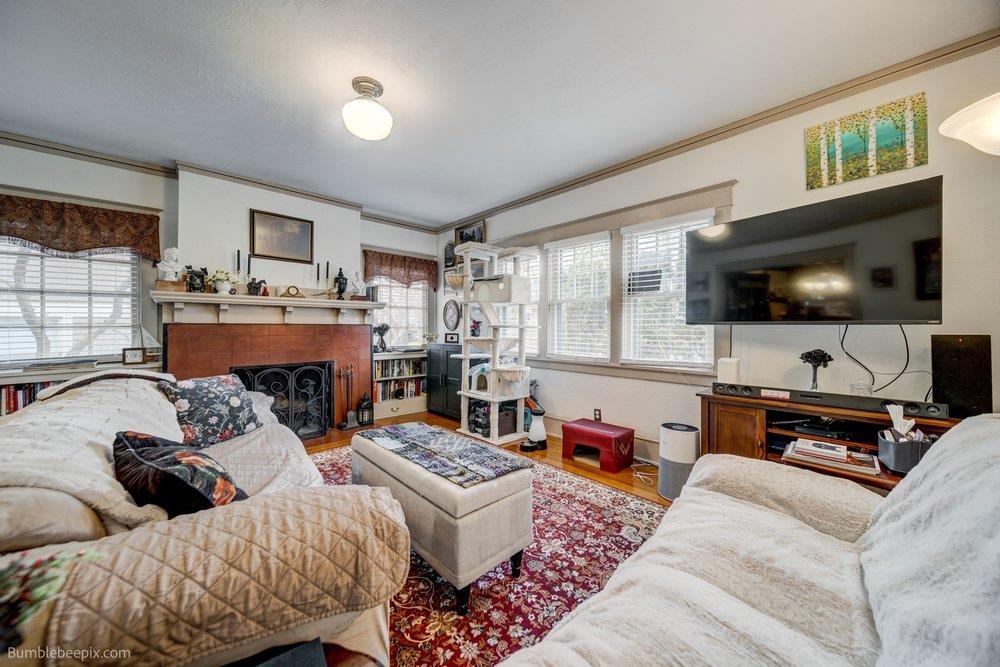 511 W 14TH Ave - Photo 11