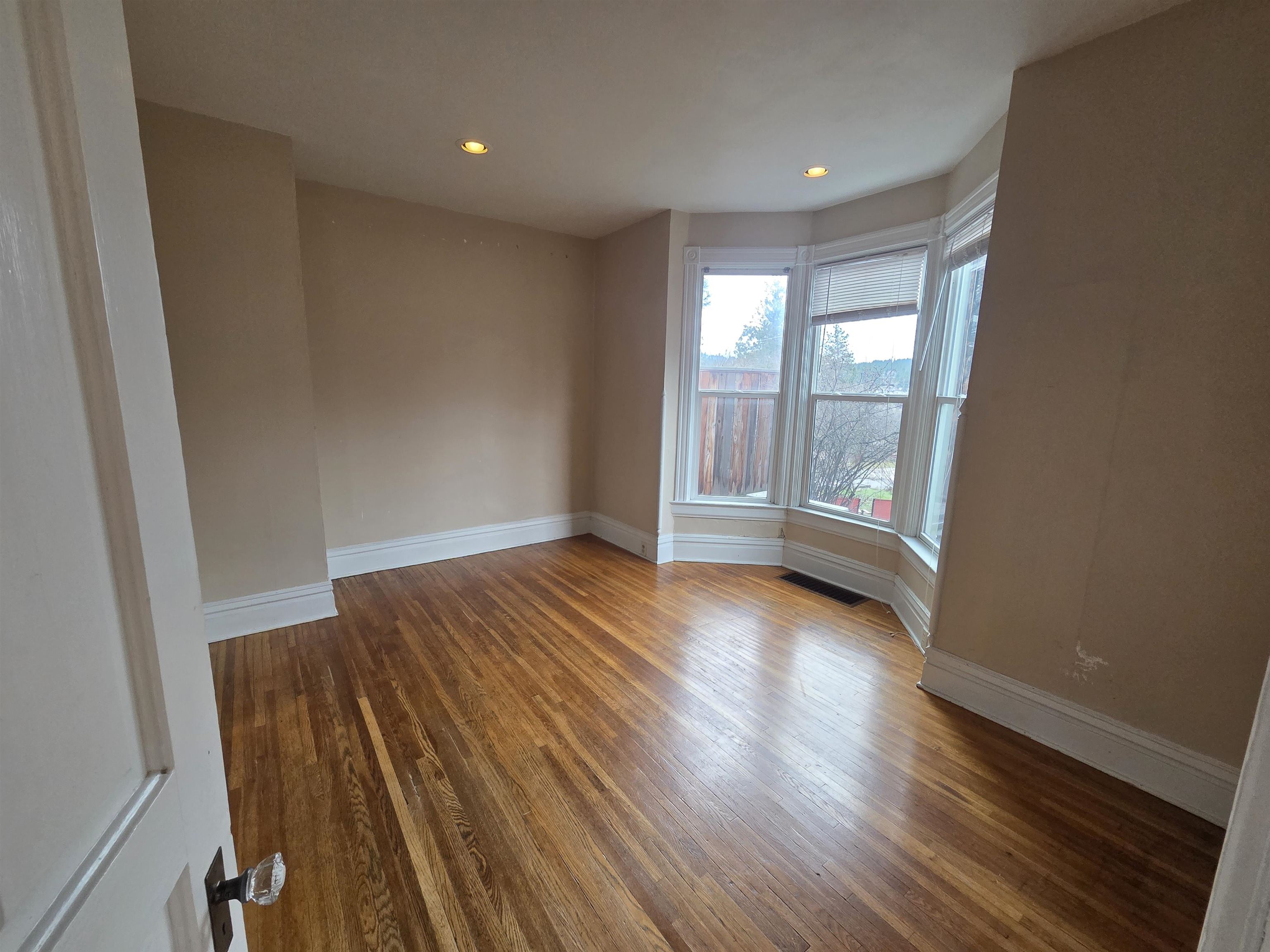 2217 W 5TH Ave - Photo 9