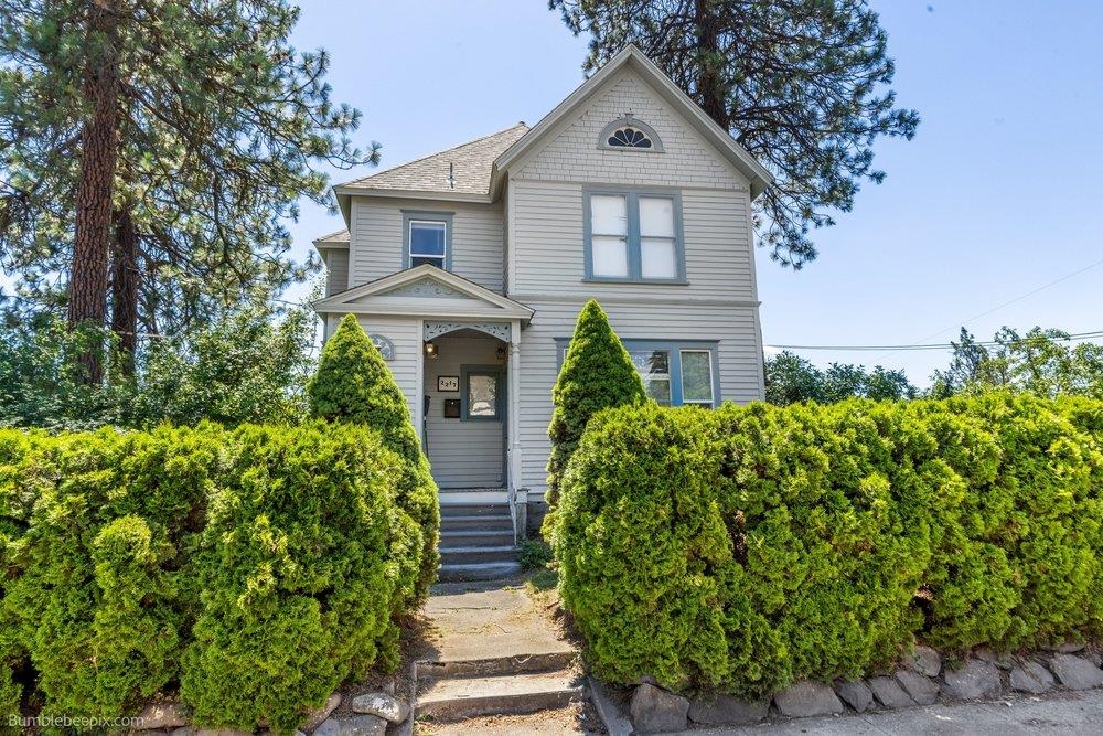 2217 W 5TH Ave - Photo 1