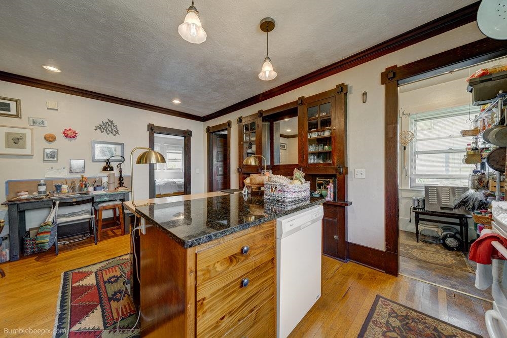 1621 W 9TH Ave - Photo 13