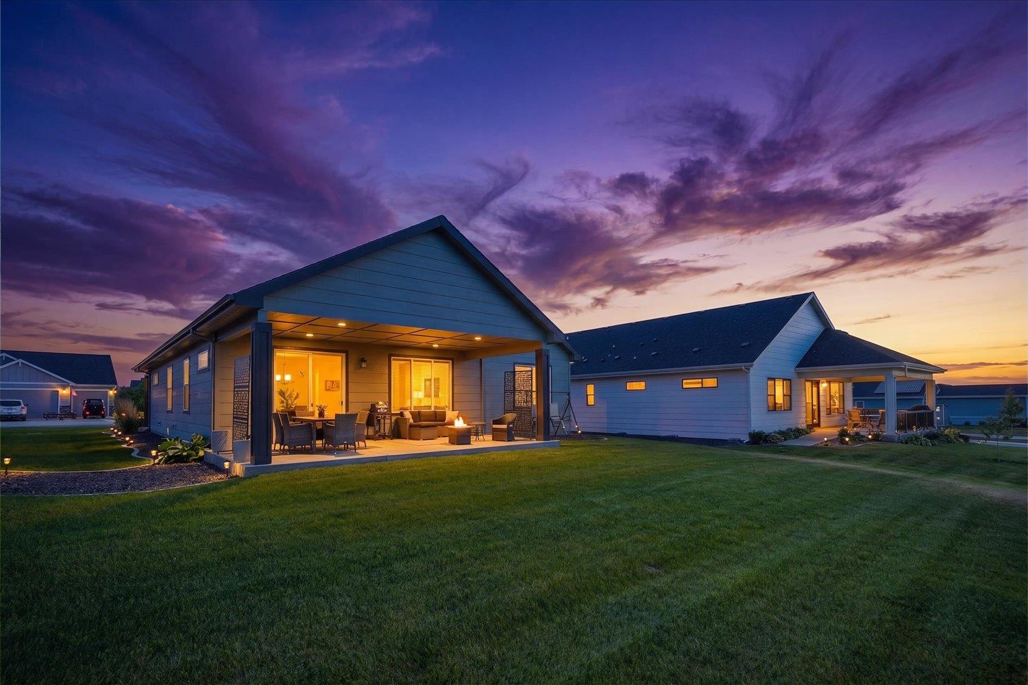 22903 E Wellington Pkwy - Photo 4